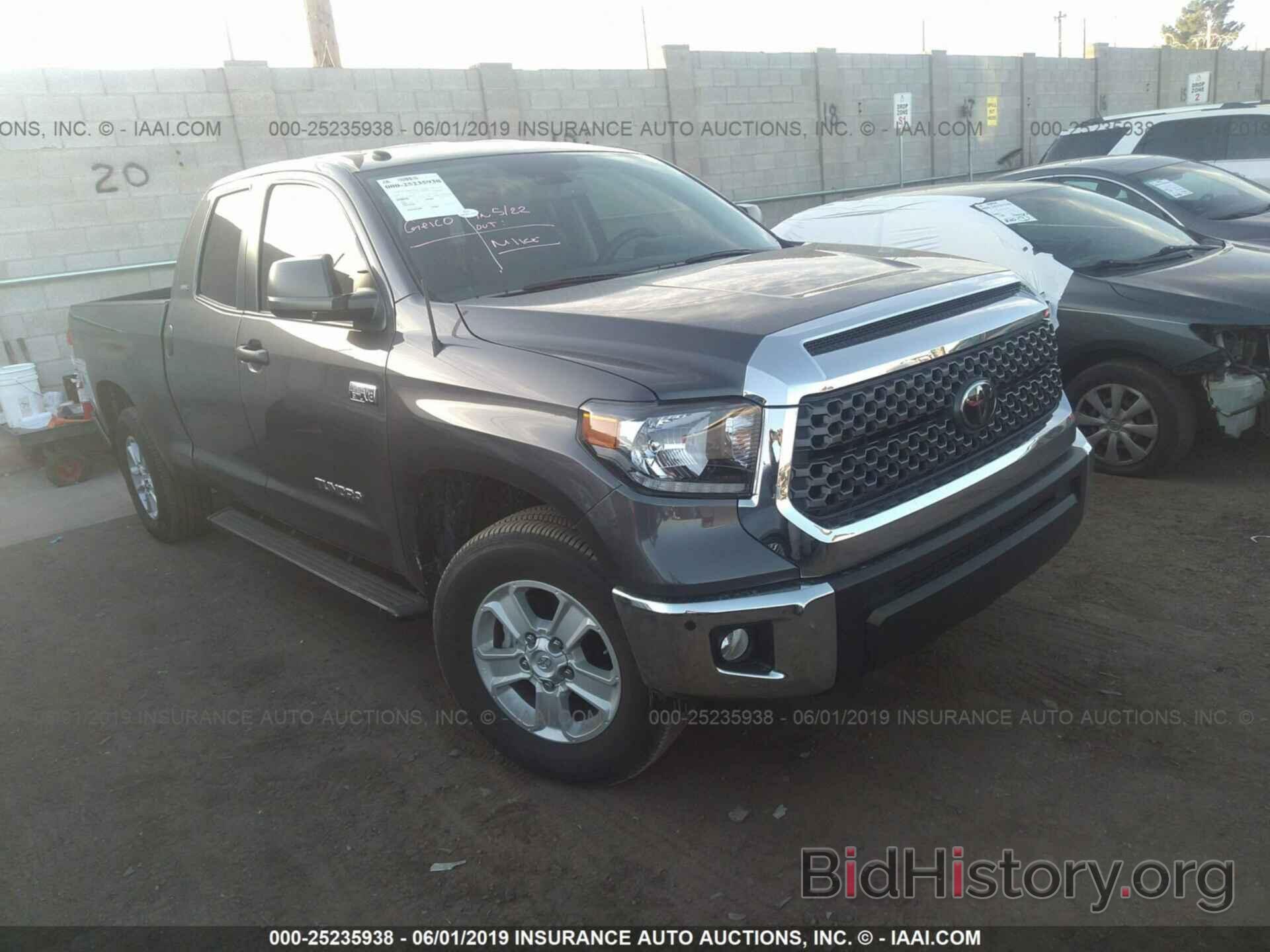 Photo 5TFRY5F11JX240874 - TOYOTA TUNDRA 2018