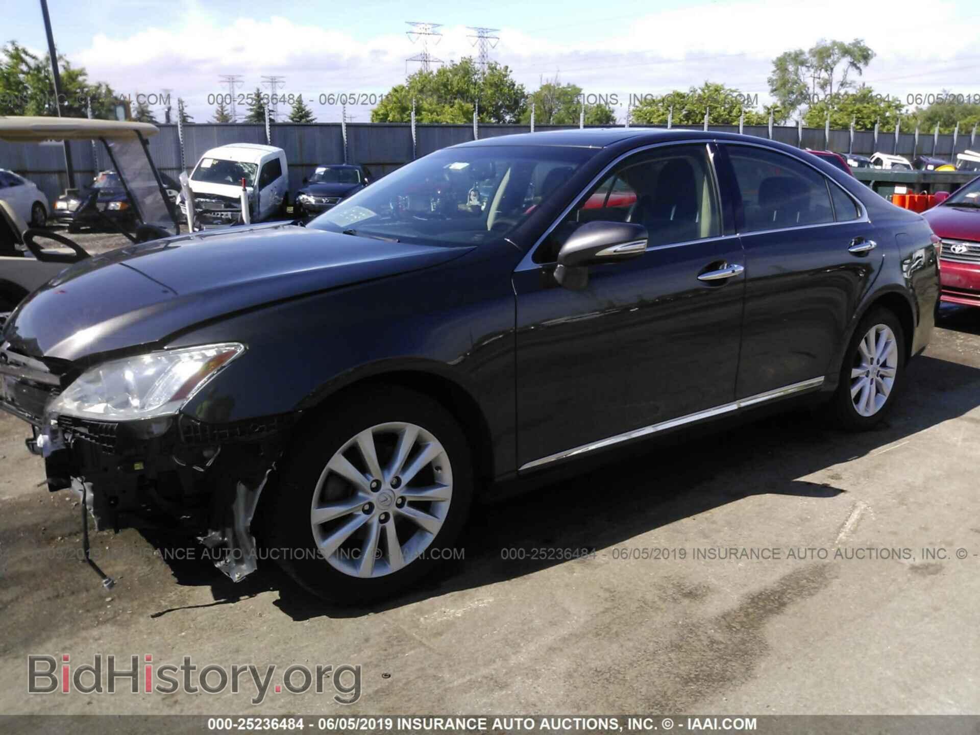 2012 LEXUS ES - VIN: JTHBK1EG2C2510999 - Photo 2