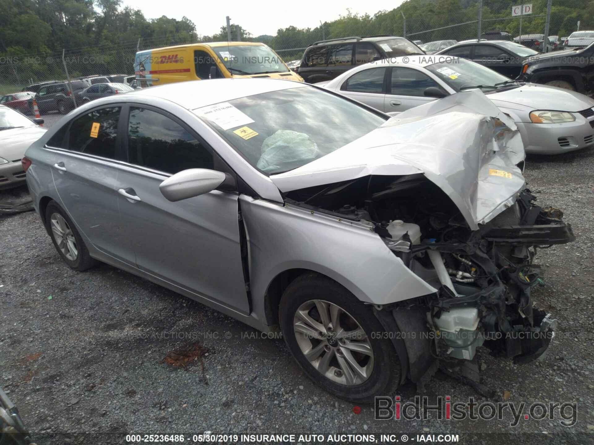 Photo 5NPEB4AC5CH358900 - HYUNDAI SONATA 2012