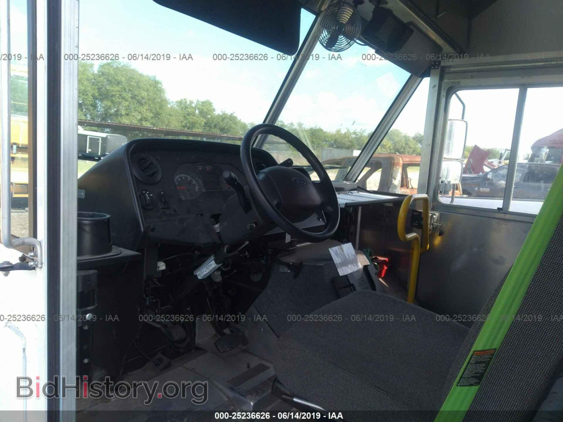 2014 FORD ECONOLINE - VIN: 1FC3E3KL8EDA88139 - Photo 5