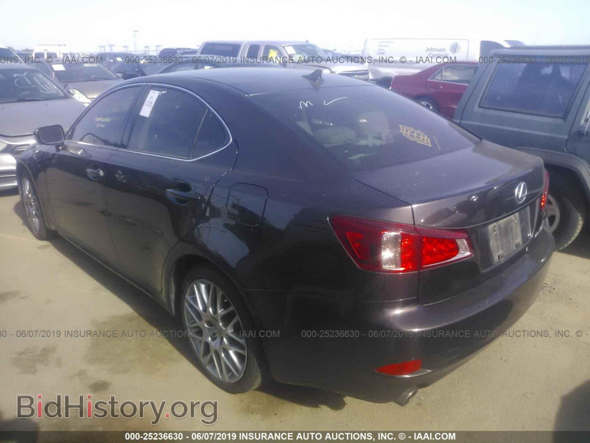 2012 LEXUS IS - VIN: JTHCF5C22C5053388 - Photo 3