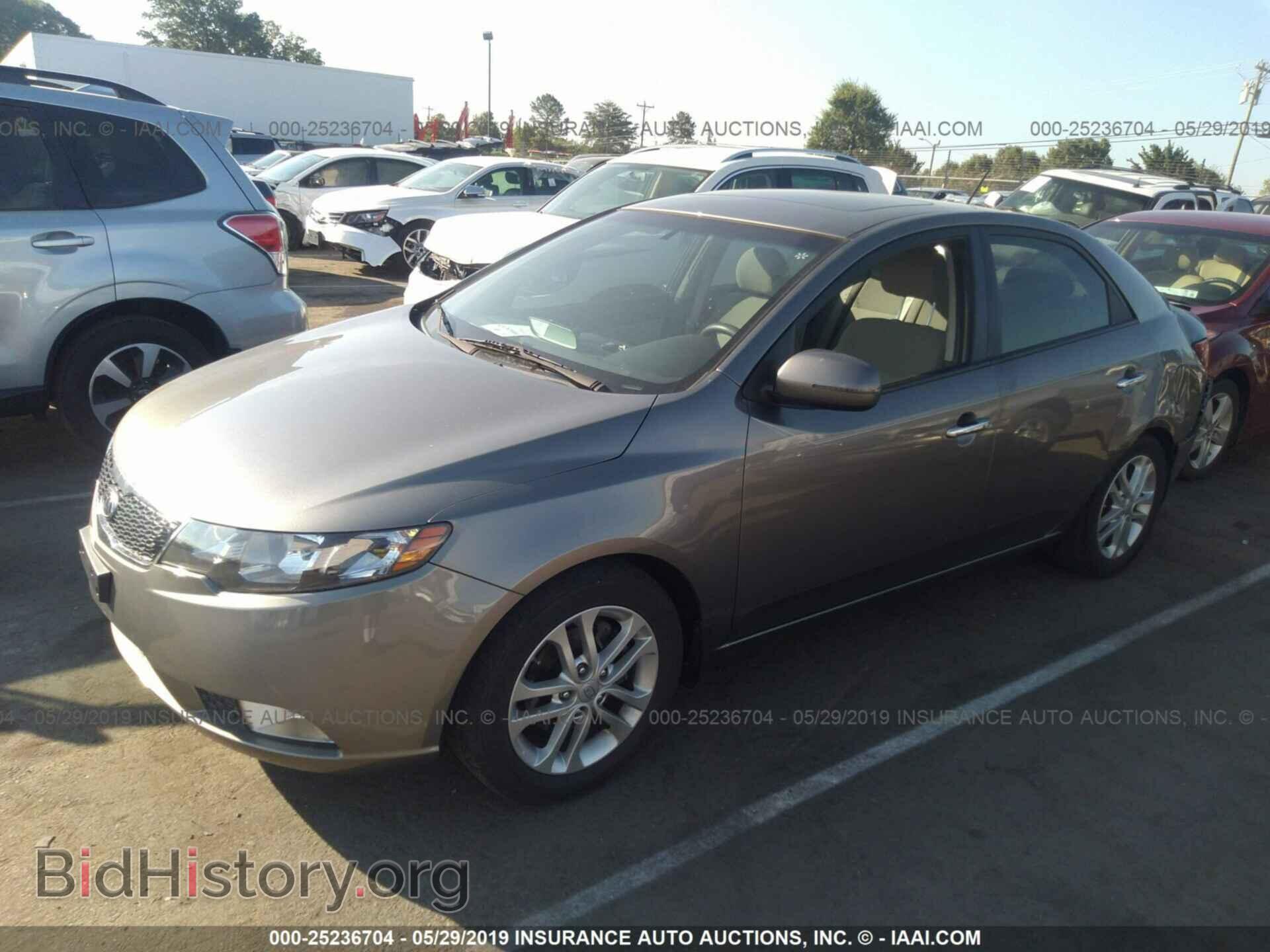 2012 KIA FORTE - VIN: KNAFU4A28C5496806 - Фото 2