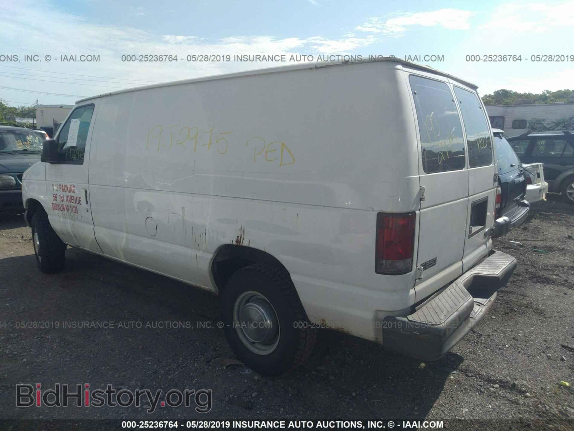 2004 FORD ECONOLINE - VIN: 1FTNE24W74HA51732 - Фото 3