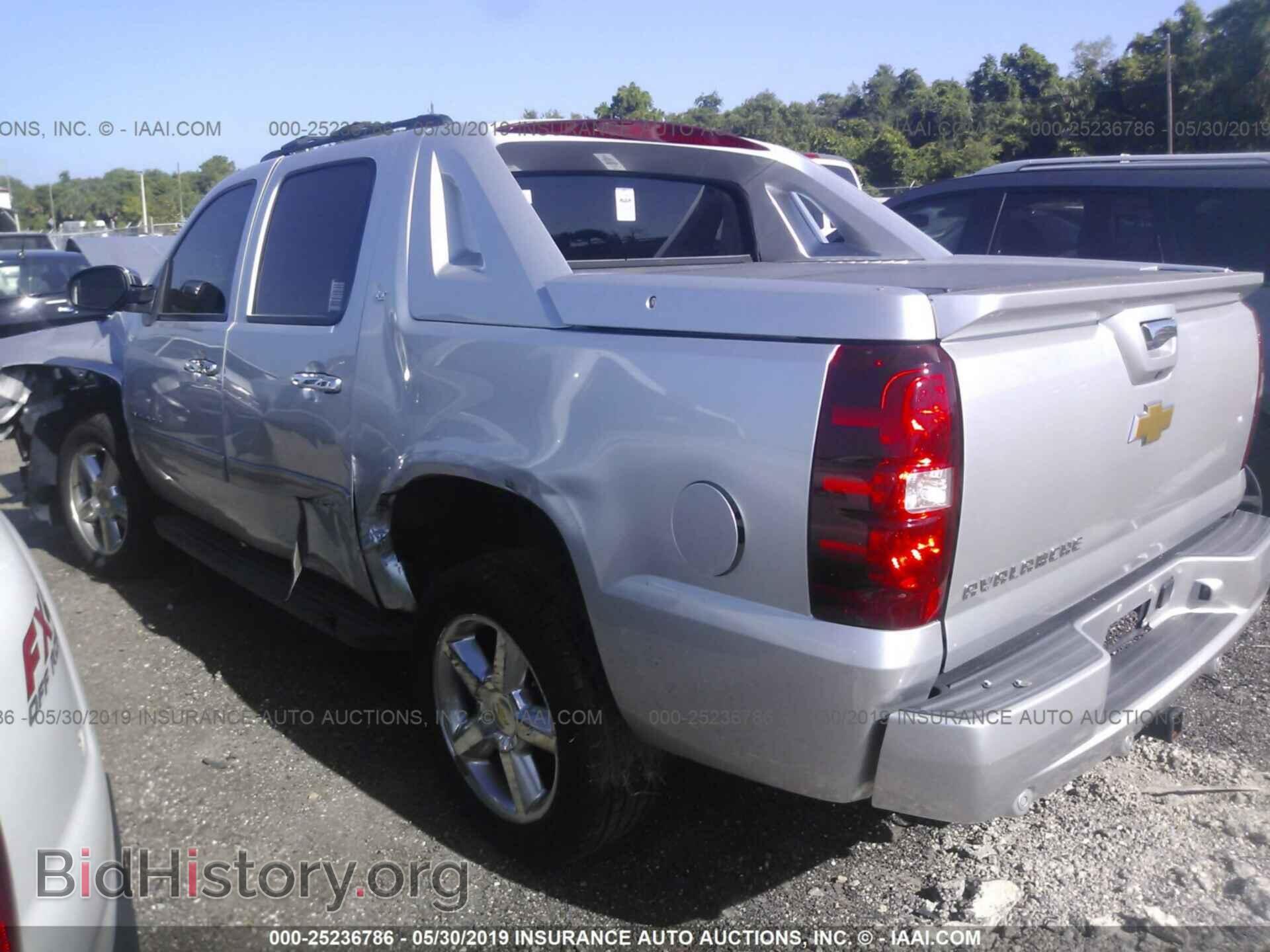 2012 CHEVROLET AVALANCHE - VIN: 3GNMCFE05CG306297 - Фото 3