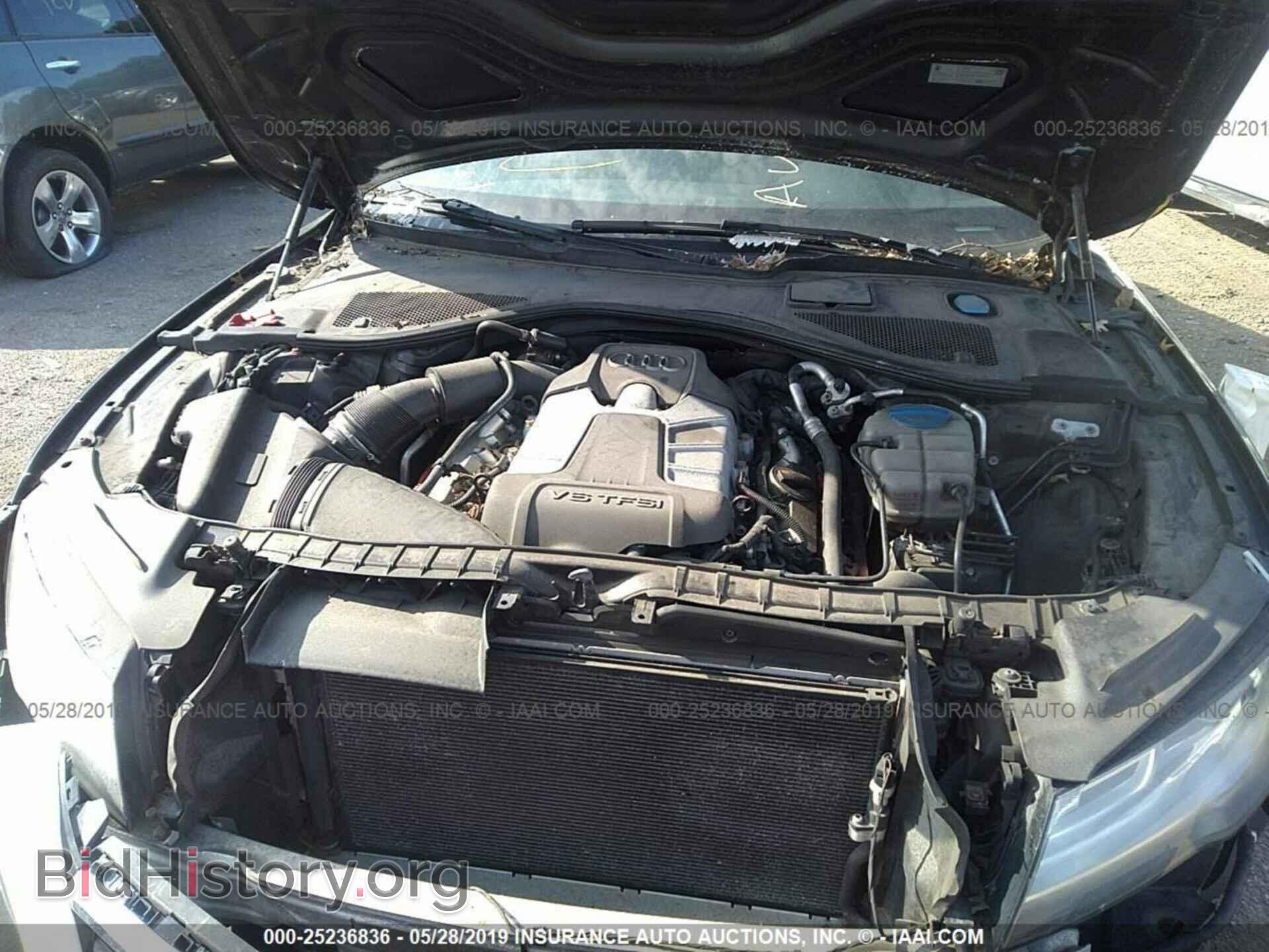 2012 AUDI A7 - VIN: WAUYGAFC8CN069951 - Photo 10