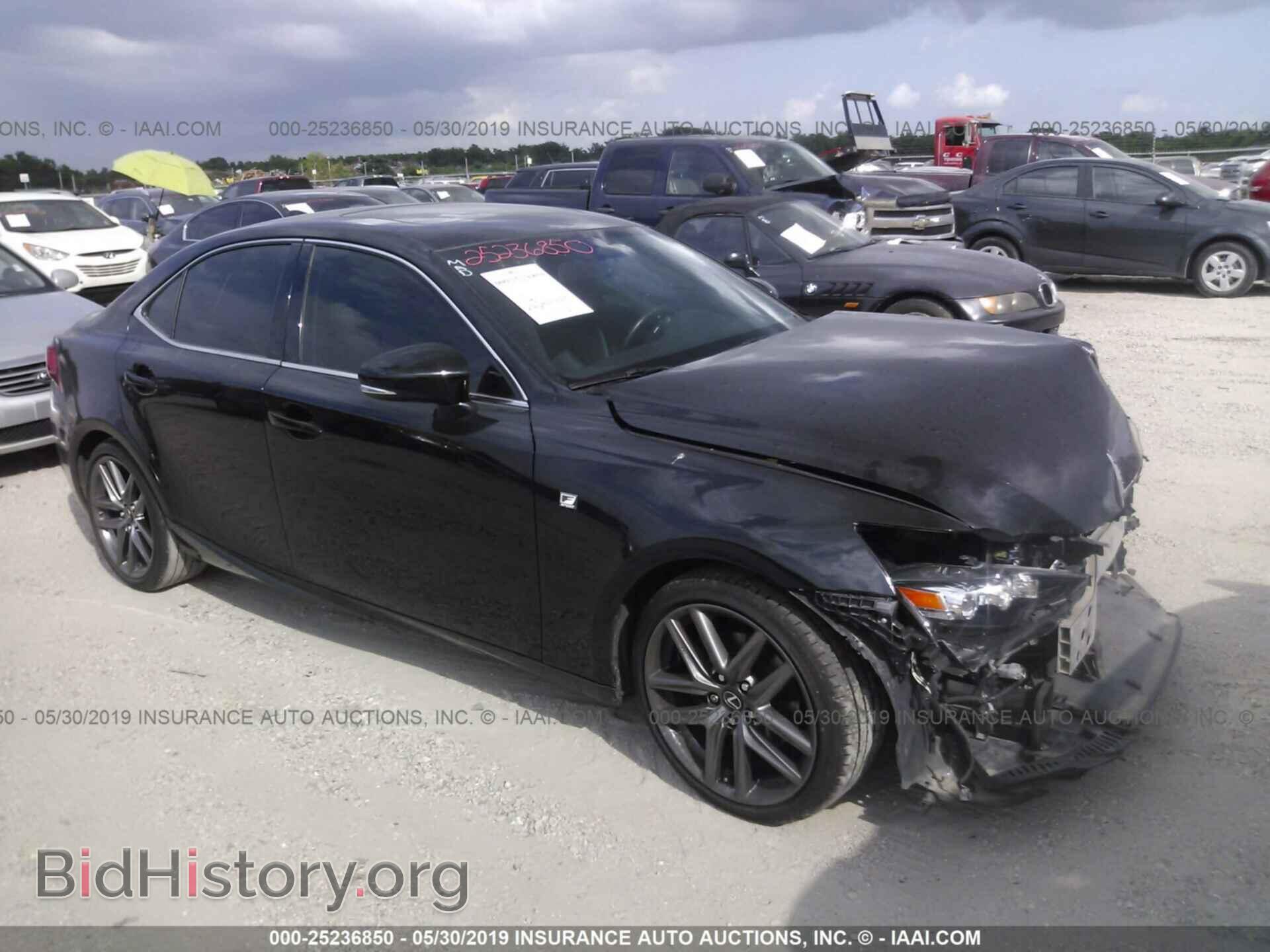 Photo JTHBF1D27F5058089 - LEXUS IS 2015