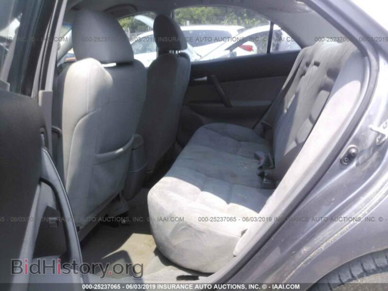 2006 Mazda 6 (VIN 1YVFP80C665M03646) — photo 8 of 10