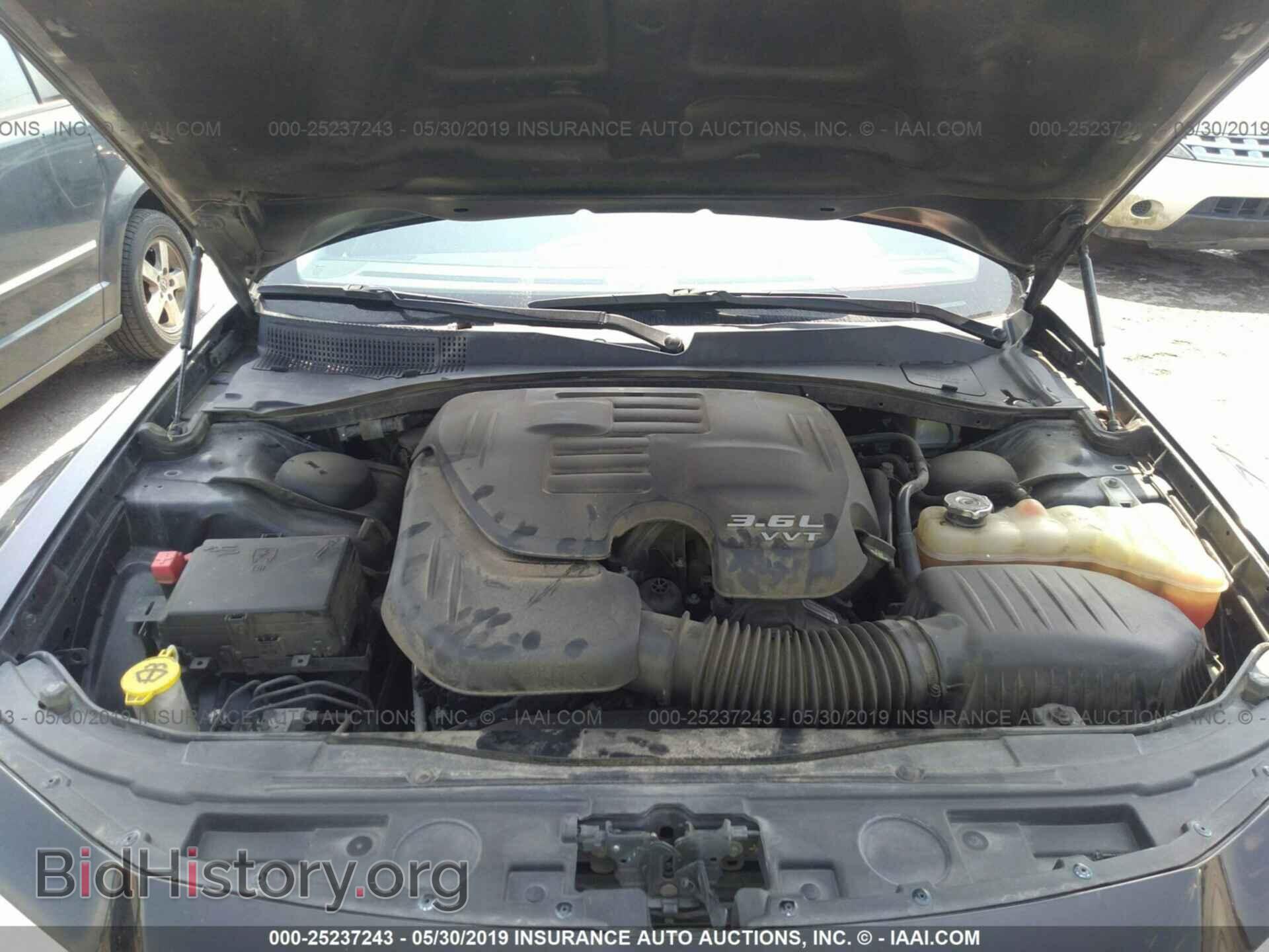2016 CHRYSLER 300C - VIN: 2C3CCAEG8GH207150 - Фото 10