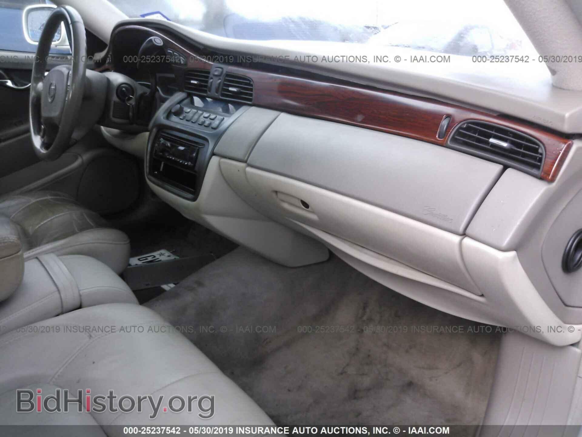 2005 CADILLAC DEVILLE - VIN: 1G6KD54Y05U214967 - Photo 5