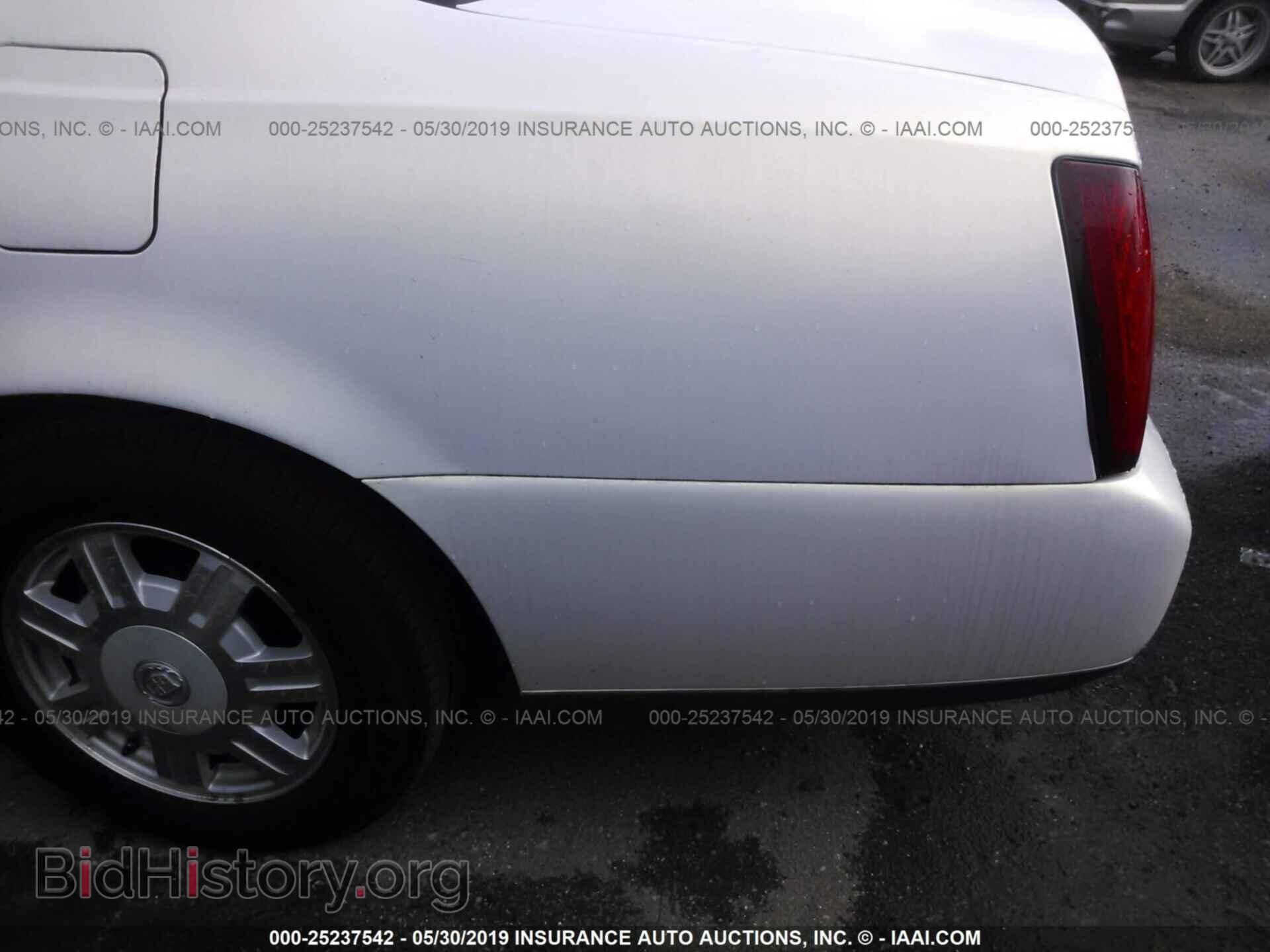 2005 CADILLAC DEVILLE - VIN: 1G6KD54Y05U214967 - Photo 6