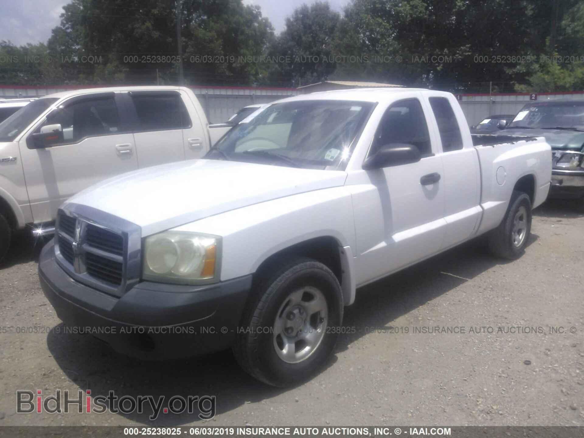 2005 DODGE DAKOTA - VIN: 1D7HE22K15S148741 - Фото 2
