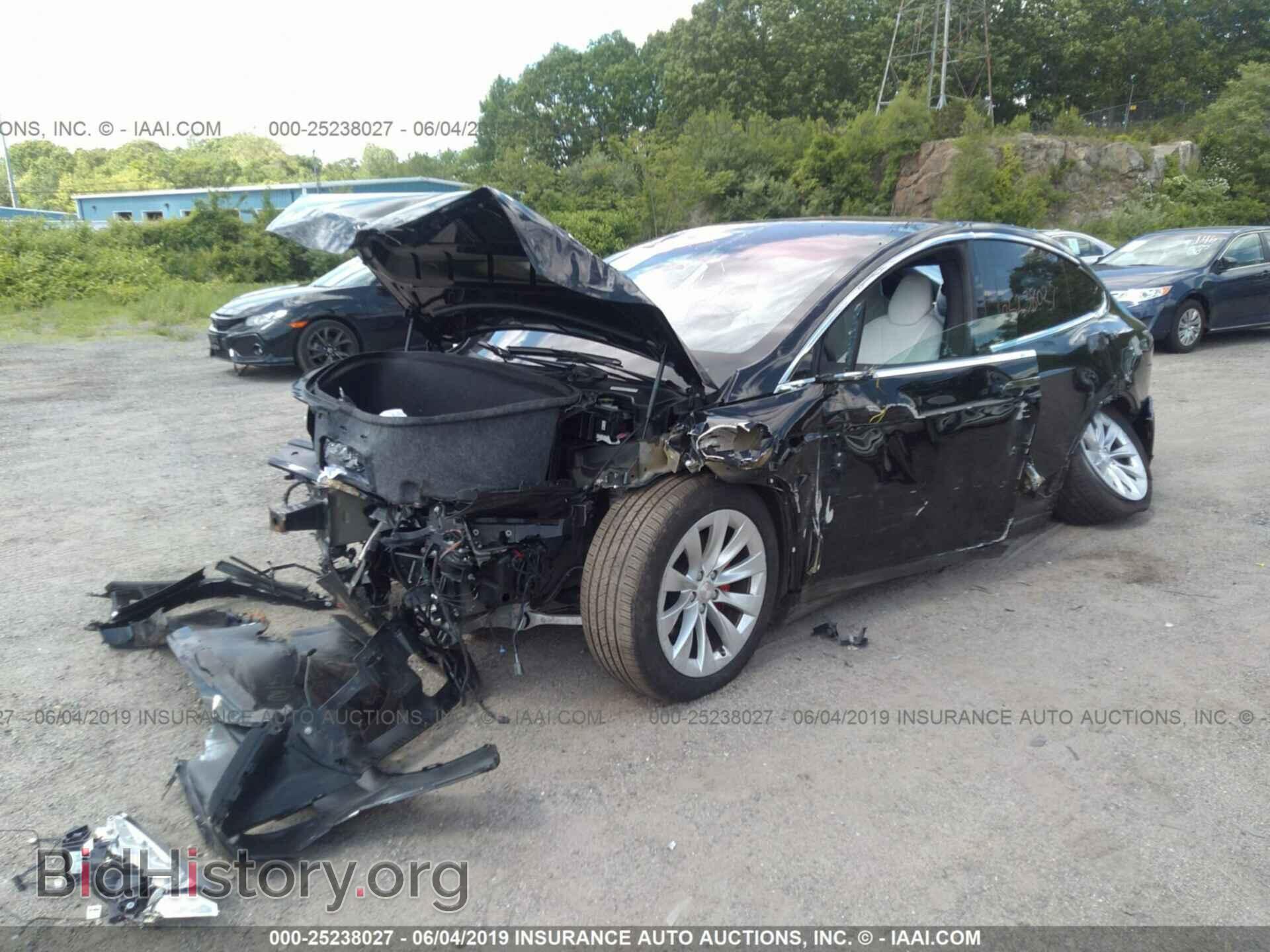 2018 TESLA MODEL X - VIN: 5YJXCBE41JF114542 - Photo 2