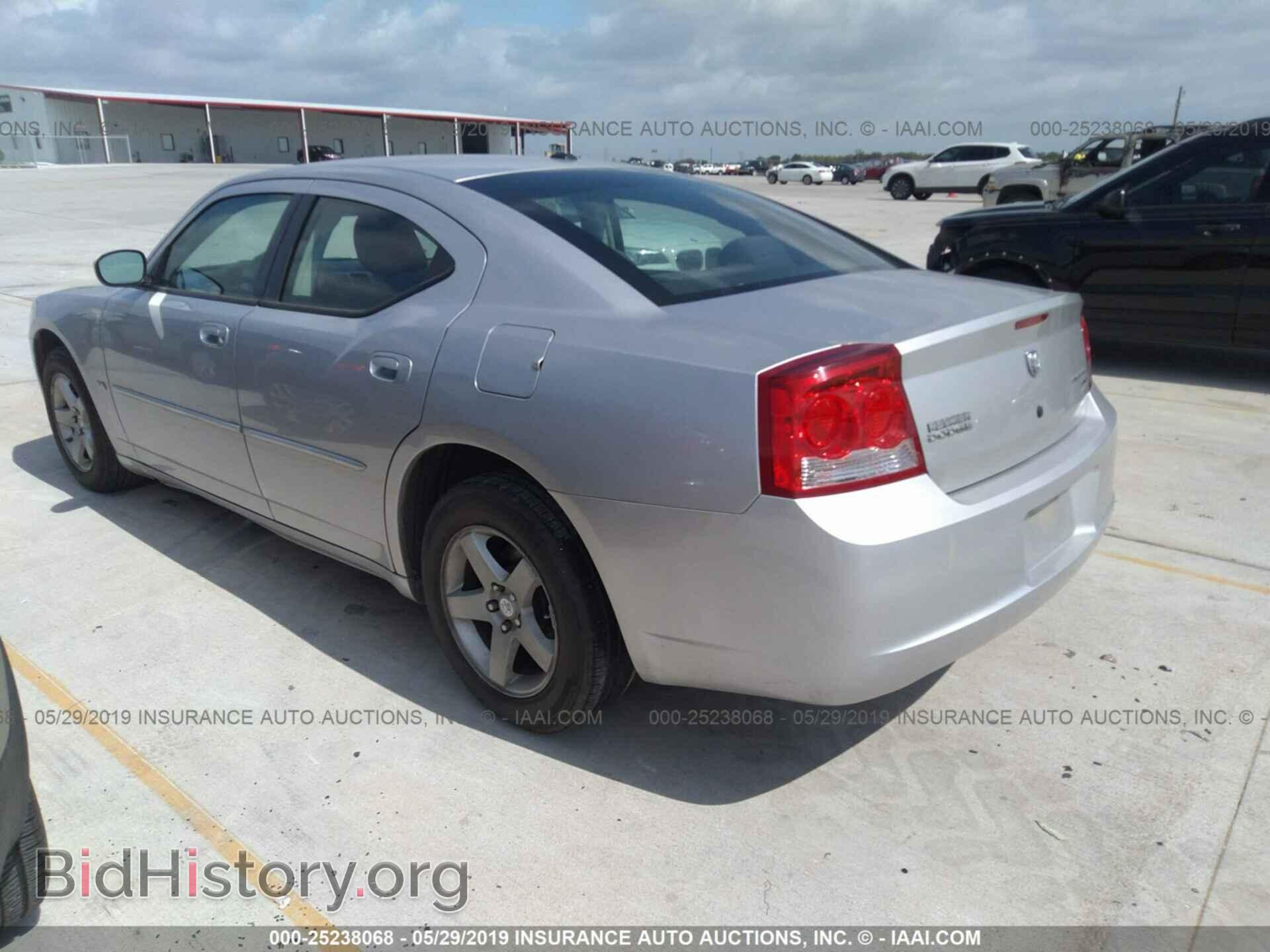 2010 DODGE CHARGER - VIN: 2B3CA3CV0AH247472 - Фото 3