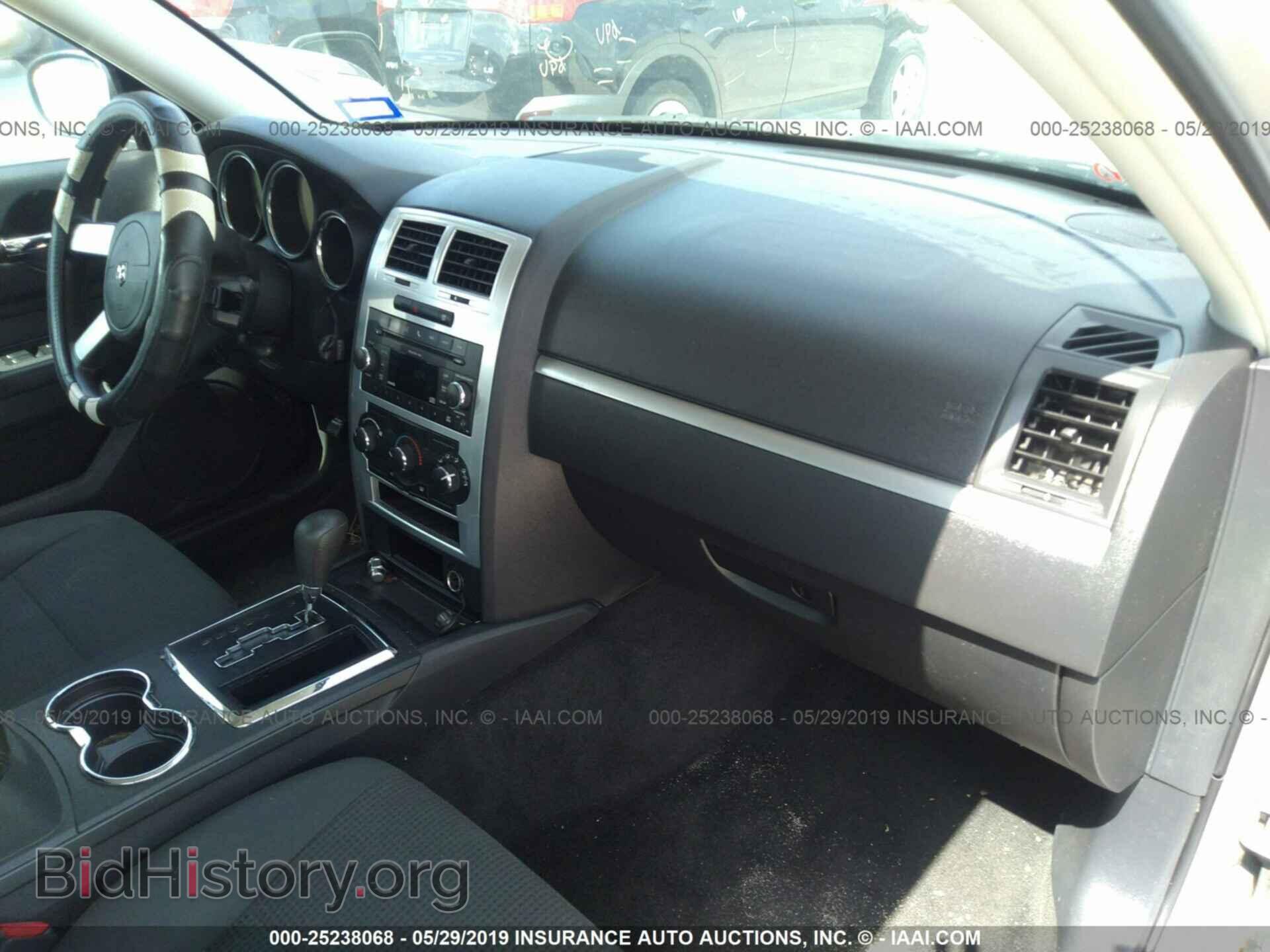 2010 DODGE CHARGER - VIN: 2B3CA3CV0AH247472 - Фото 5