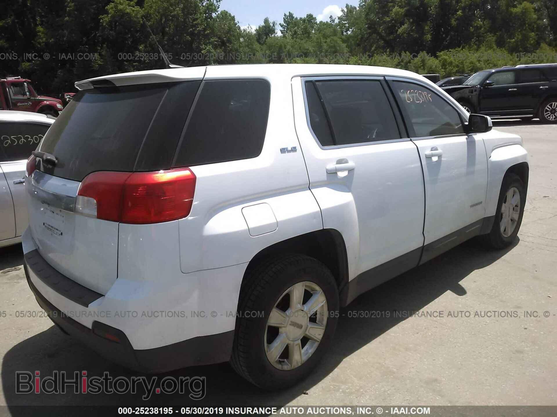 2010 GMC TERRAIN - VIN: 2CTALBEW2A6270171 - Photo 4