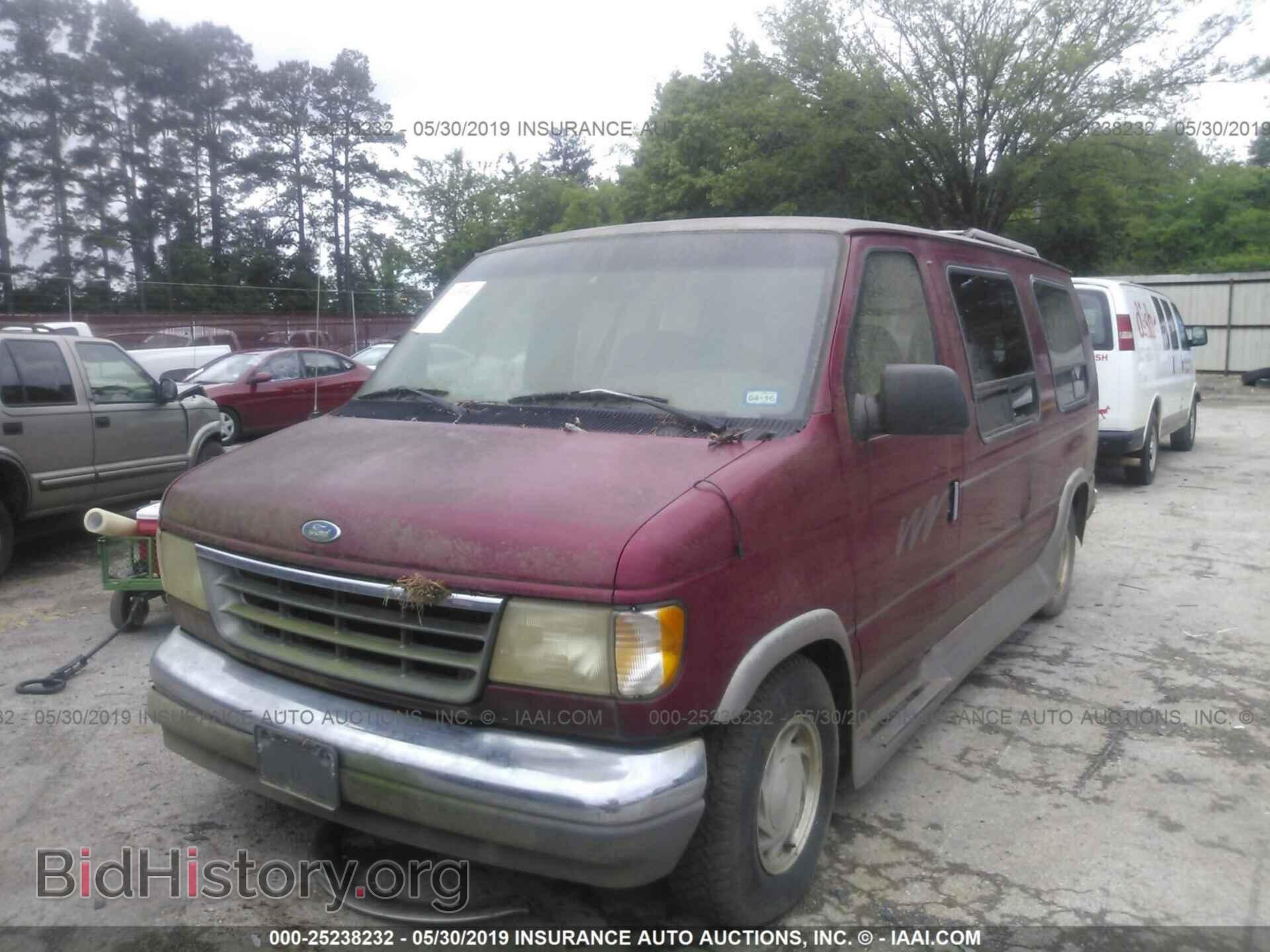 1994 FORD ECONOLINE - VIN: 1FDEE14H1RHB94240 - Photo 2