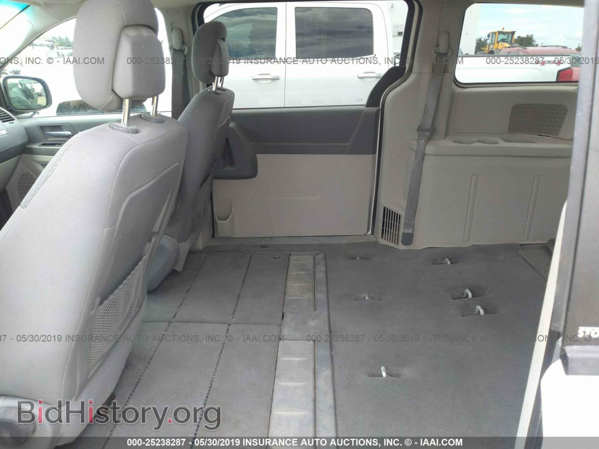 2010 DODGE GRAND CARAVAN - VIN: 2D4RN4DE0AR446701 - Фото 8