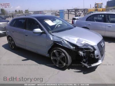 2012 Audi A3 Premium Plus, серебристый — VIN WAUKFAFM2CA012024, IAAI