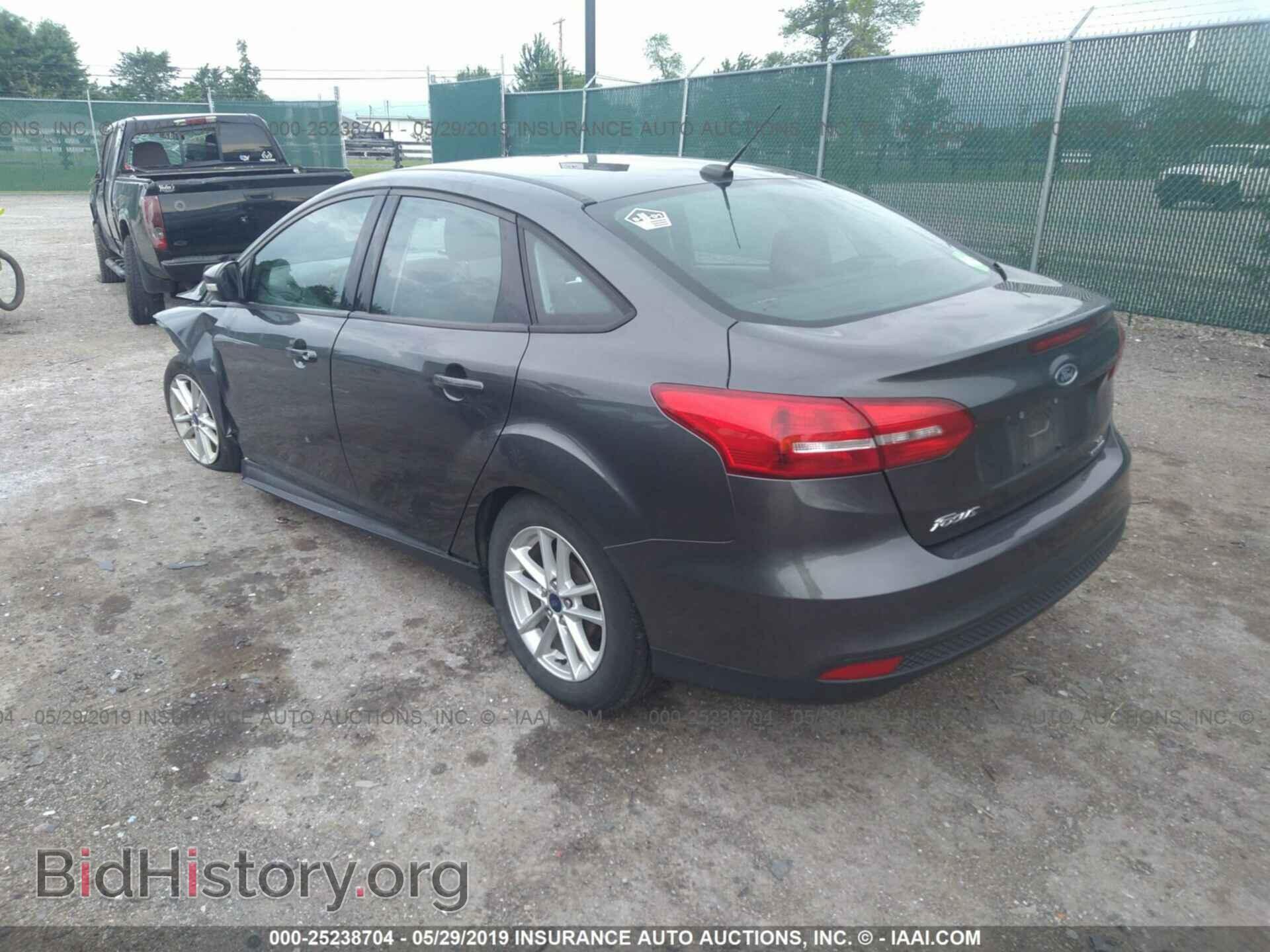 2016 FORD FOCUS - VIN: 1FADP3F21GL376826 - Фото 3