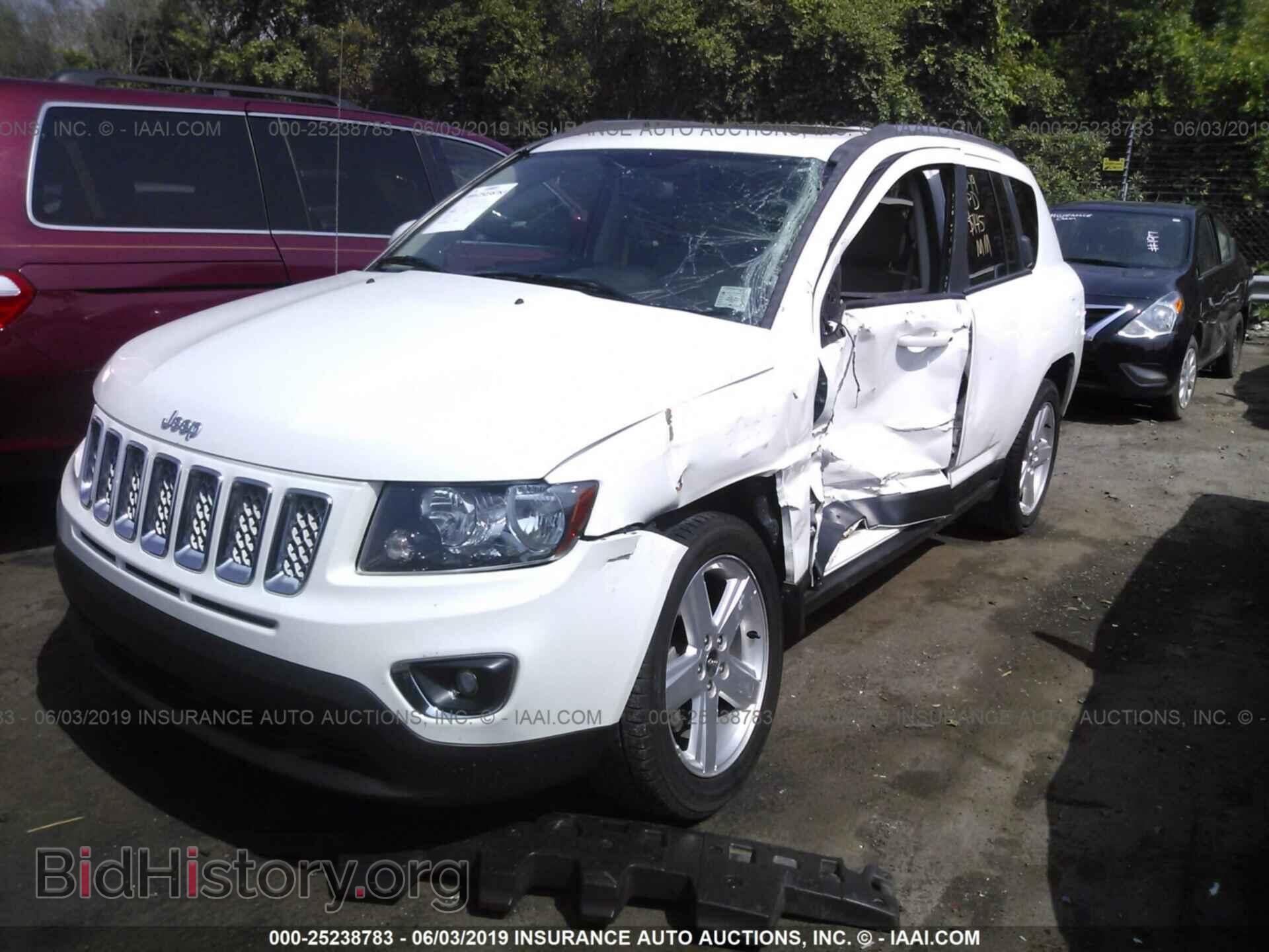 2014 JEEP COMPASS - VIN: 1C4NJCEA1ED848894 - Photo 2