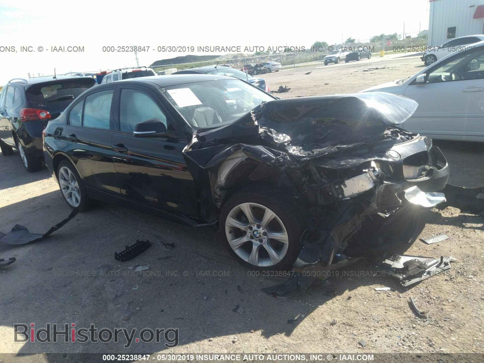 Photo WBA3B1G59FNT05505 - BMW 320 2015