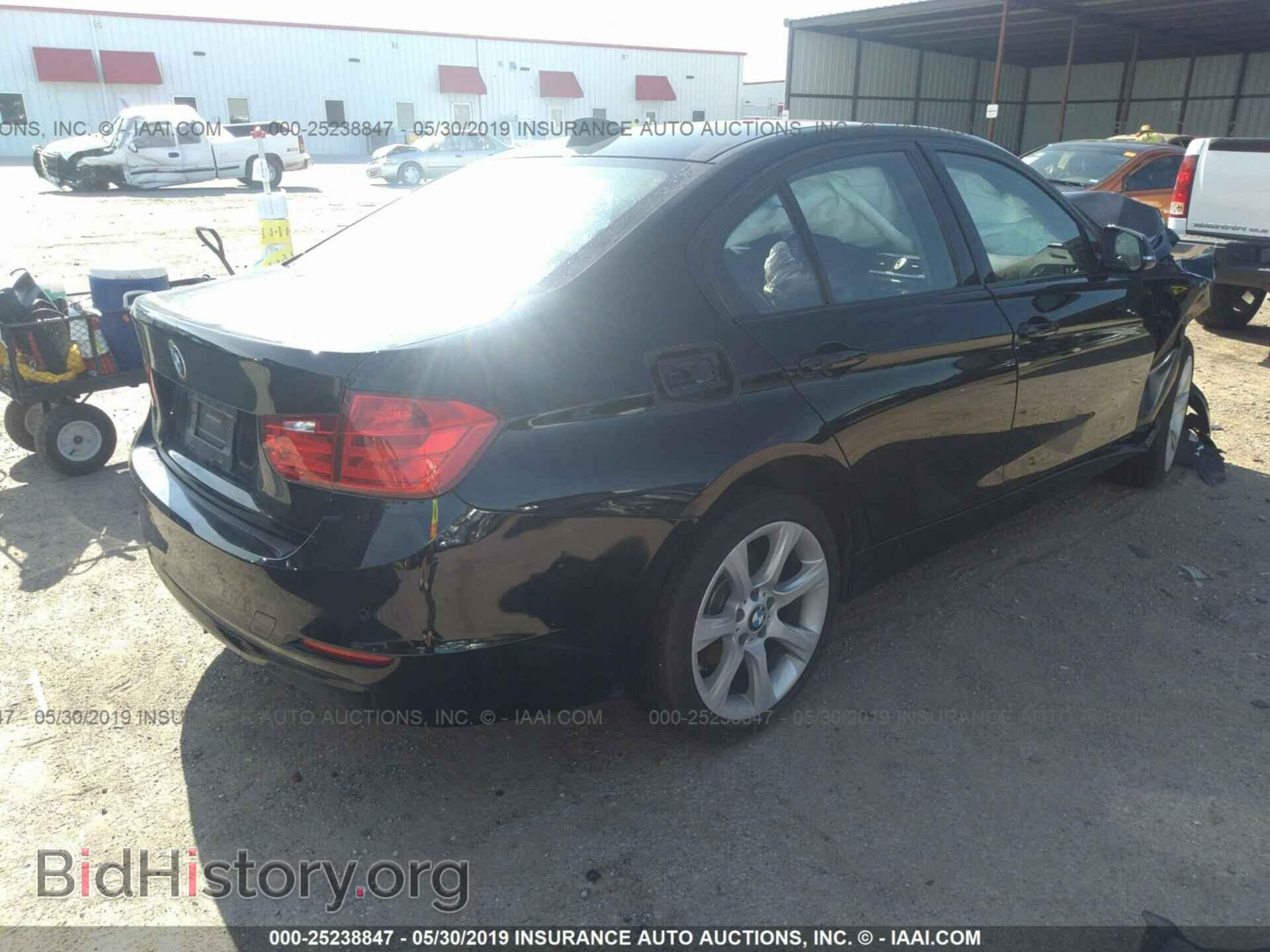 2015 BMW 320 - VIN: WBA3B1G59FNT05505 - Photo 4