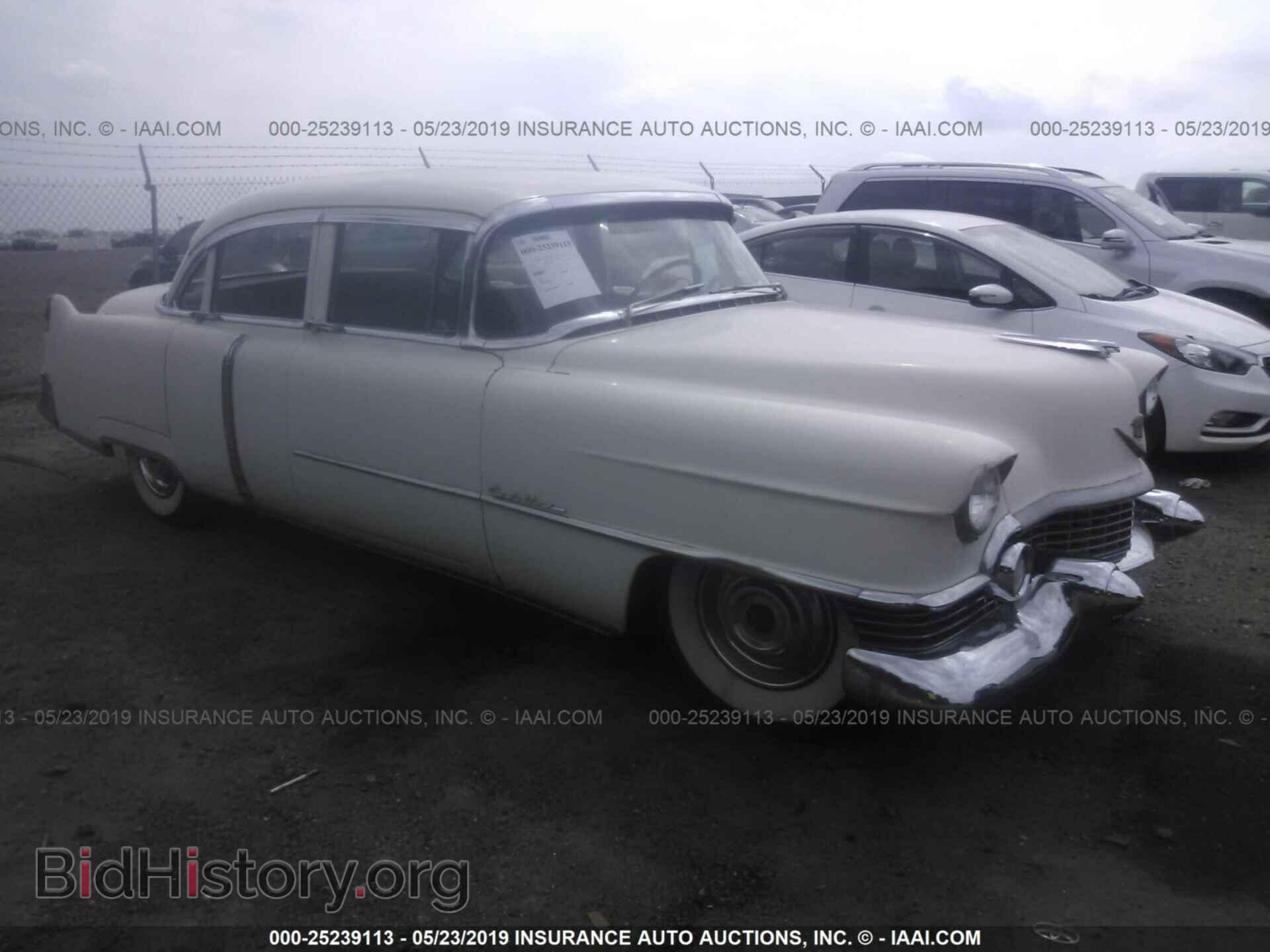 Photo 546206259 - CADILLAC DEVILLE 1954
