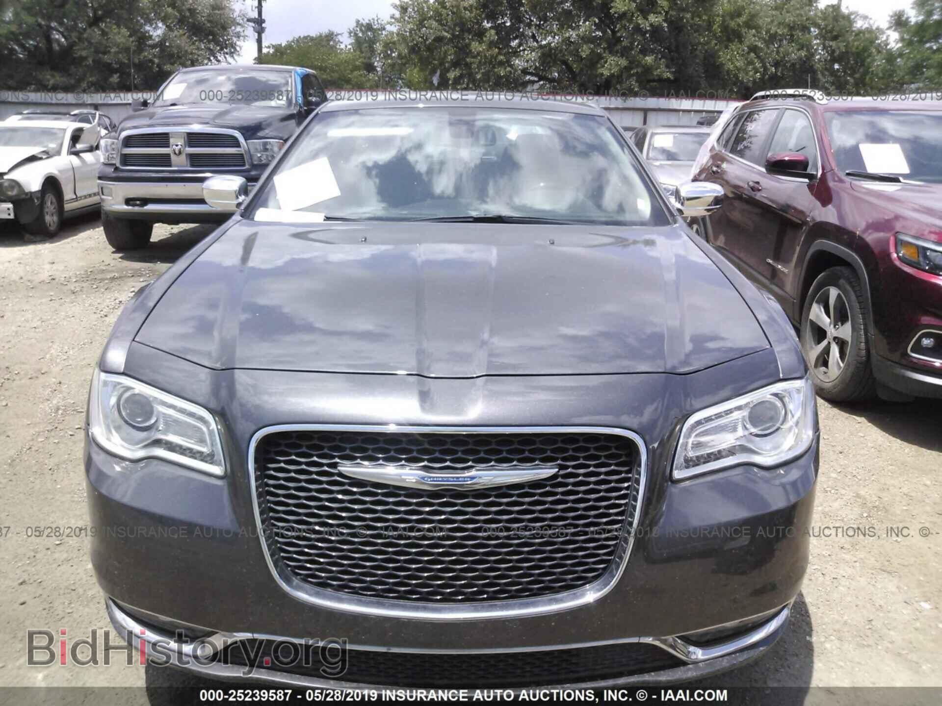 2018 CHRYSLER 300 - VIN: 2C3CCAKG7JH182298 - Фото 6