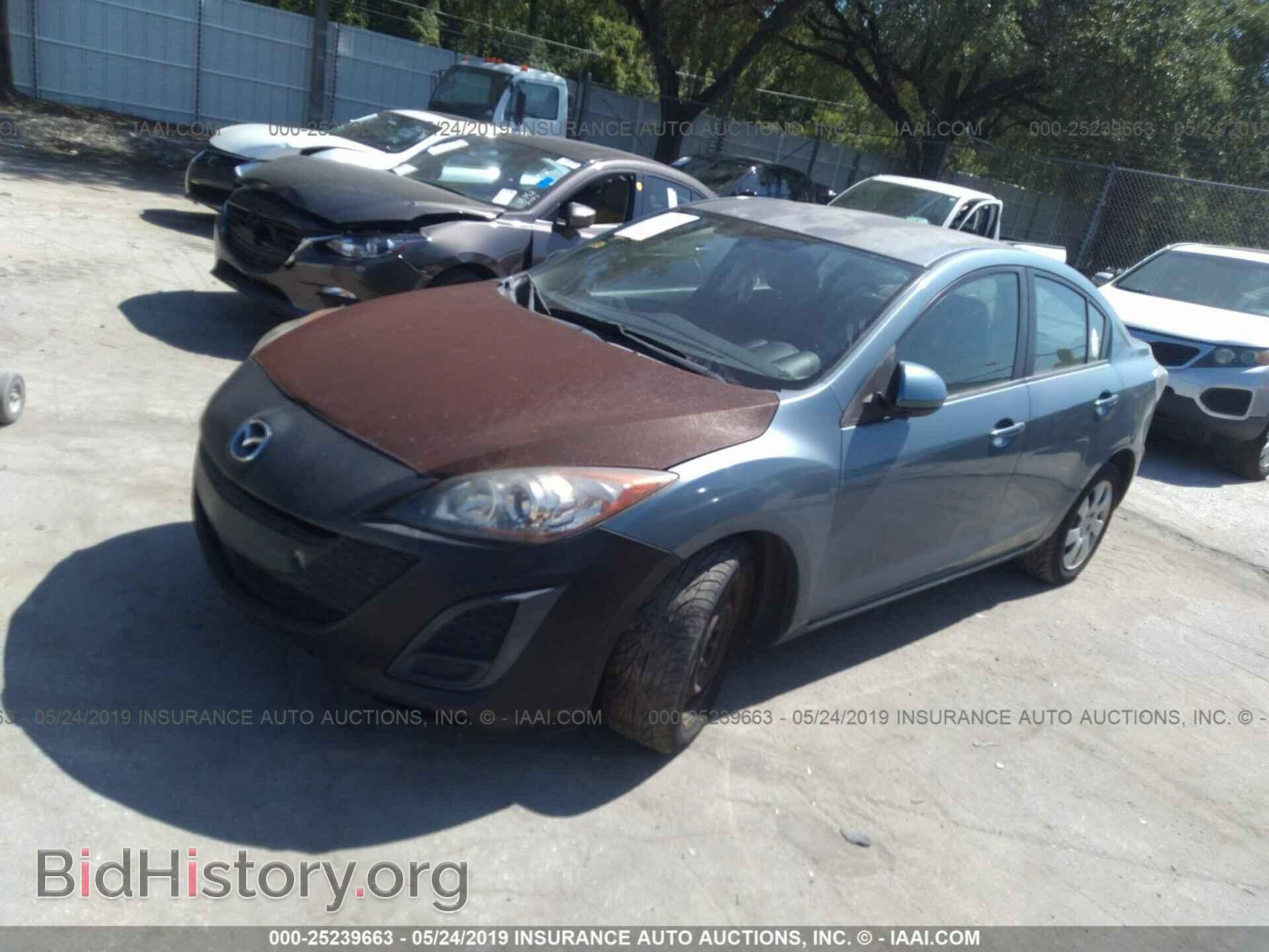 2011 MAZDA 3 - VIN: JM1BL1UF2B1466207 - Фото 2
