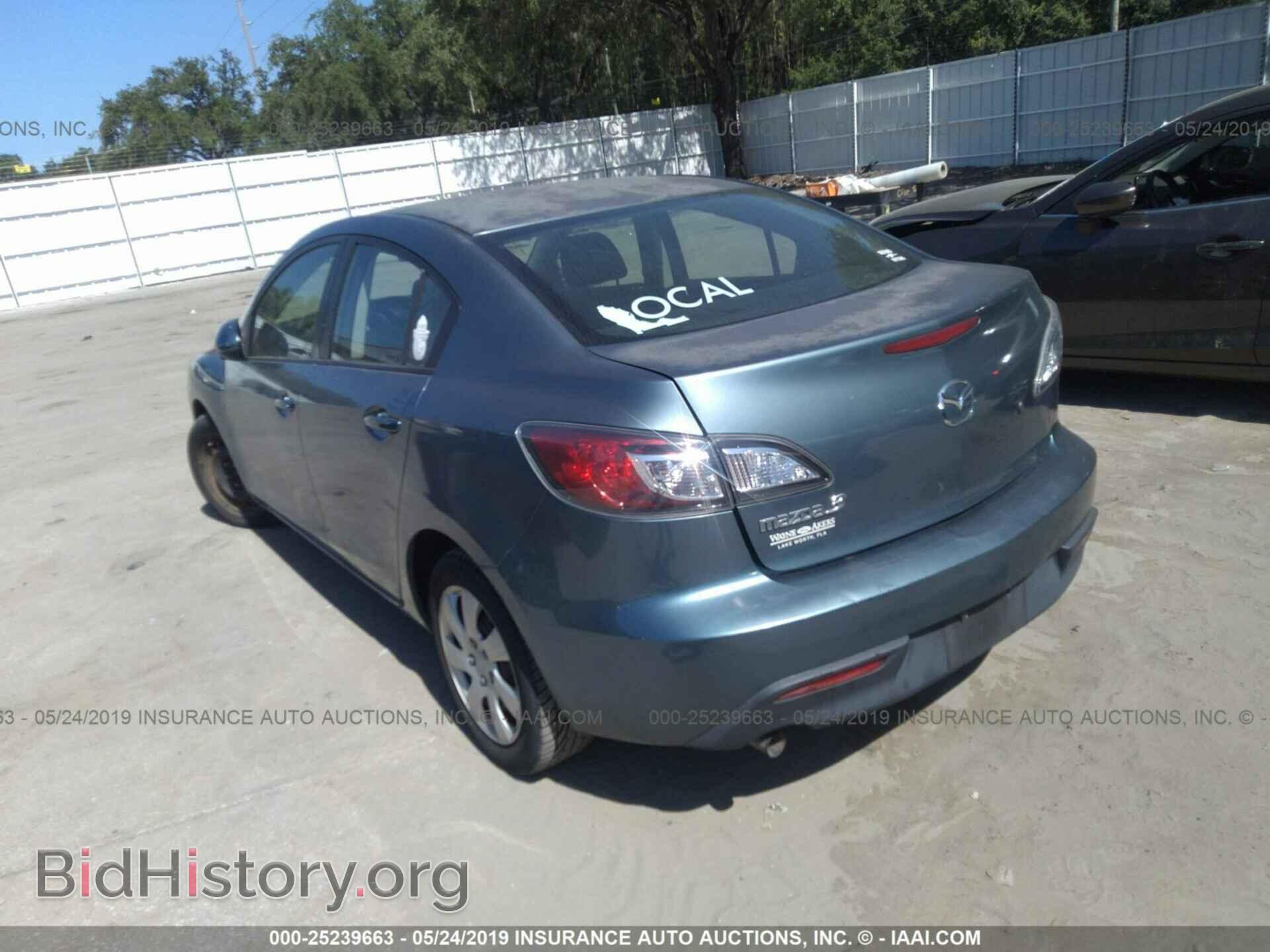 2011 MAZDA 3 - VIN: JM1BL1UF2B1466207 - Фото 3