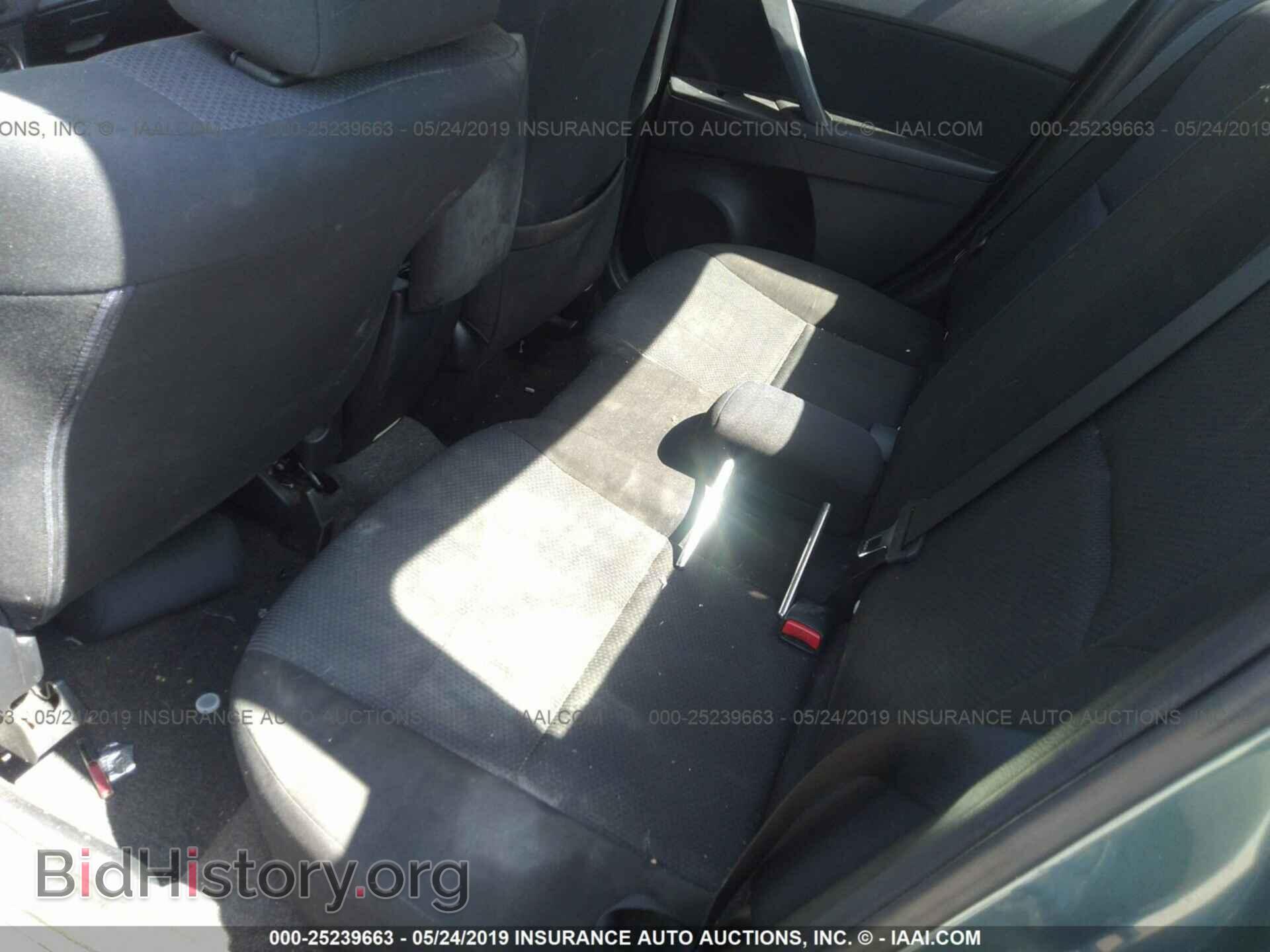 2011 MAZDA 3 - VIN: JM1BL1UF2B1466207 - Фото 8