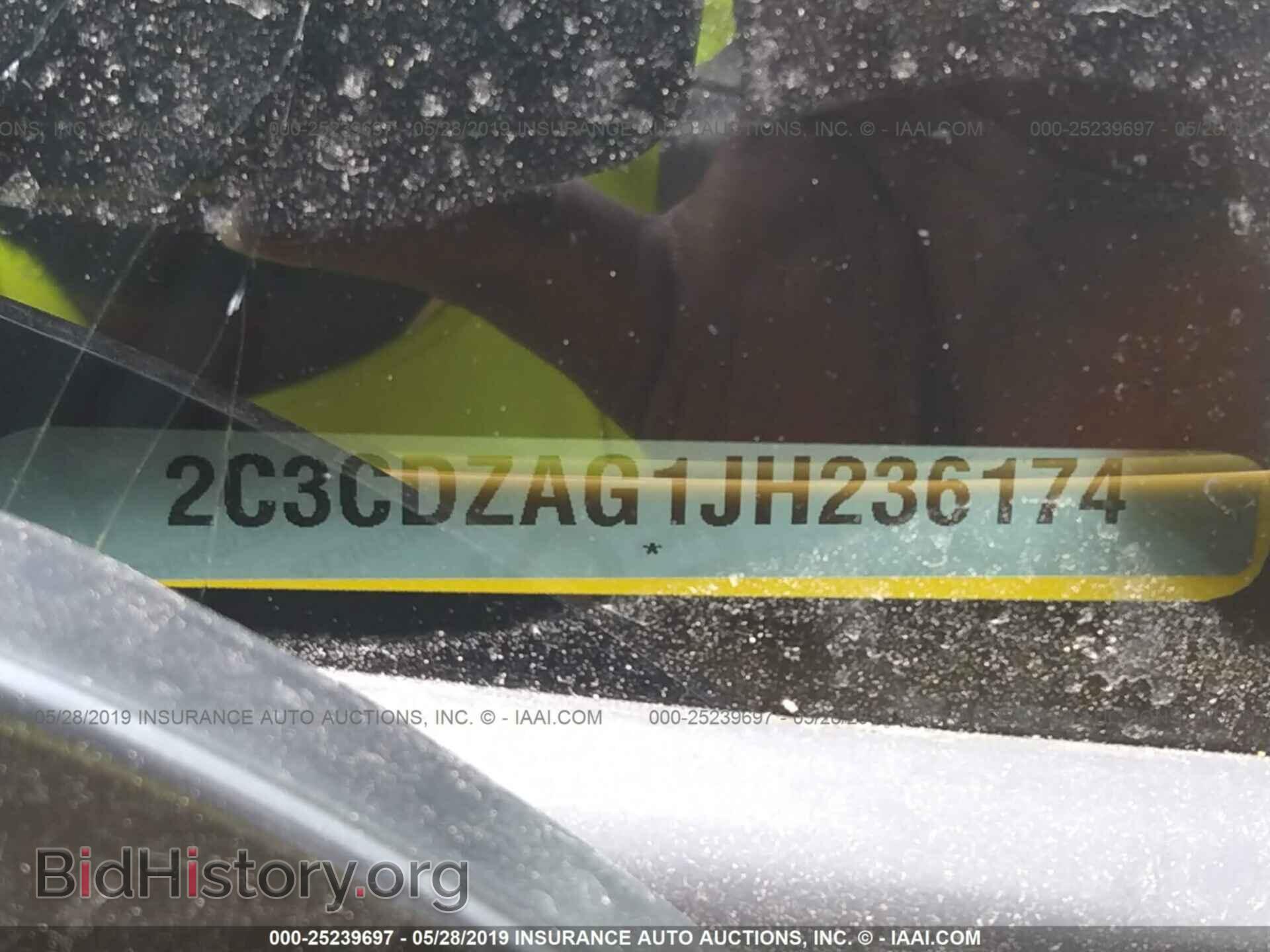 2018 DODGE CHALLENGER - VIN: 2C3CDZAG1JH236174 - Photo 9