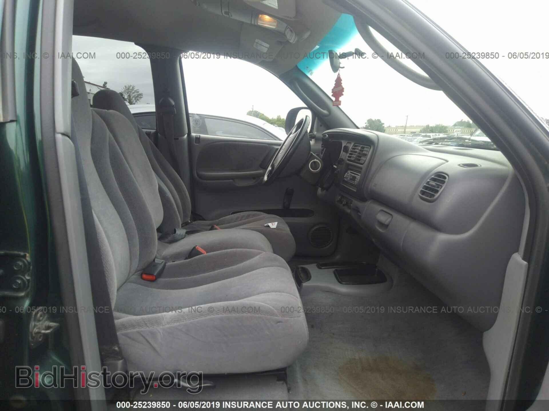 2000 DODGE DAKOTA - VIN: 1B7GL2AN8YS607890 - Фото 5