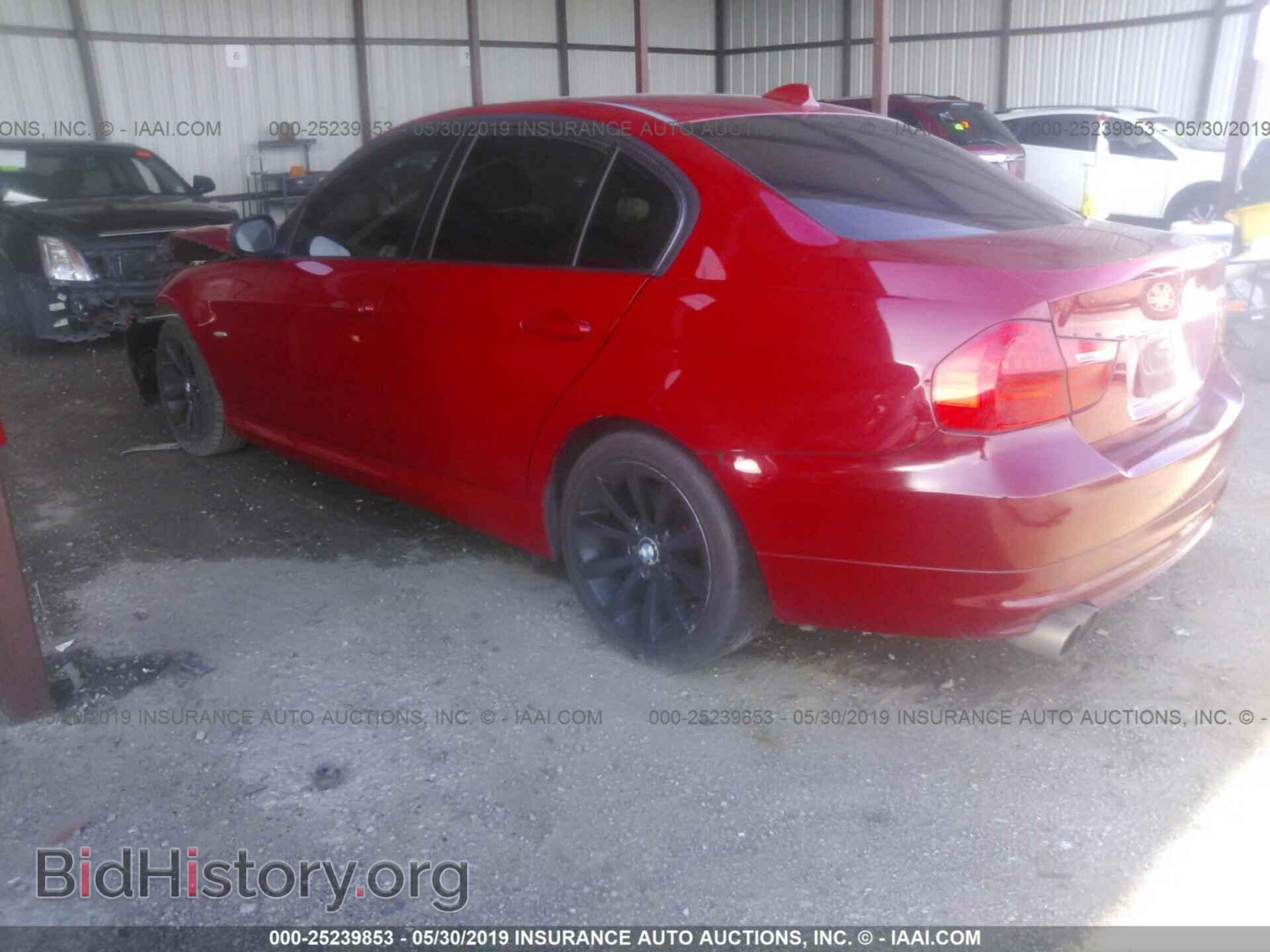 2011 BMW 328 - VIN: WBAPH7C52BE674421 - Фото 3