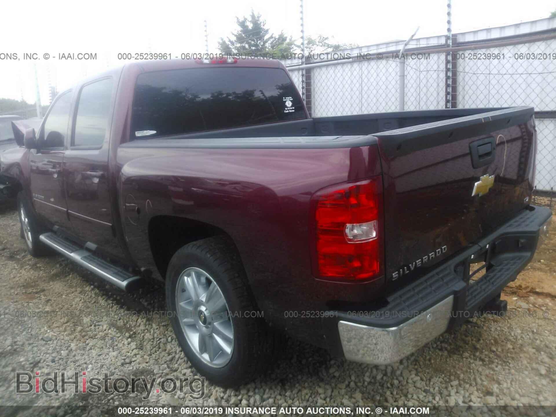 2013 CHEVROLET SILVERADO - VIN: 3GCPCTE03DG262449 - Фото 3