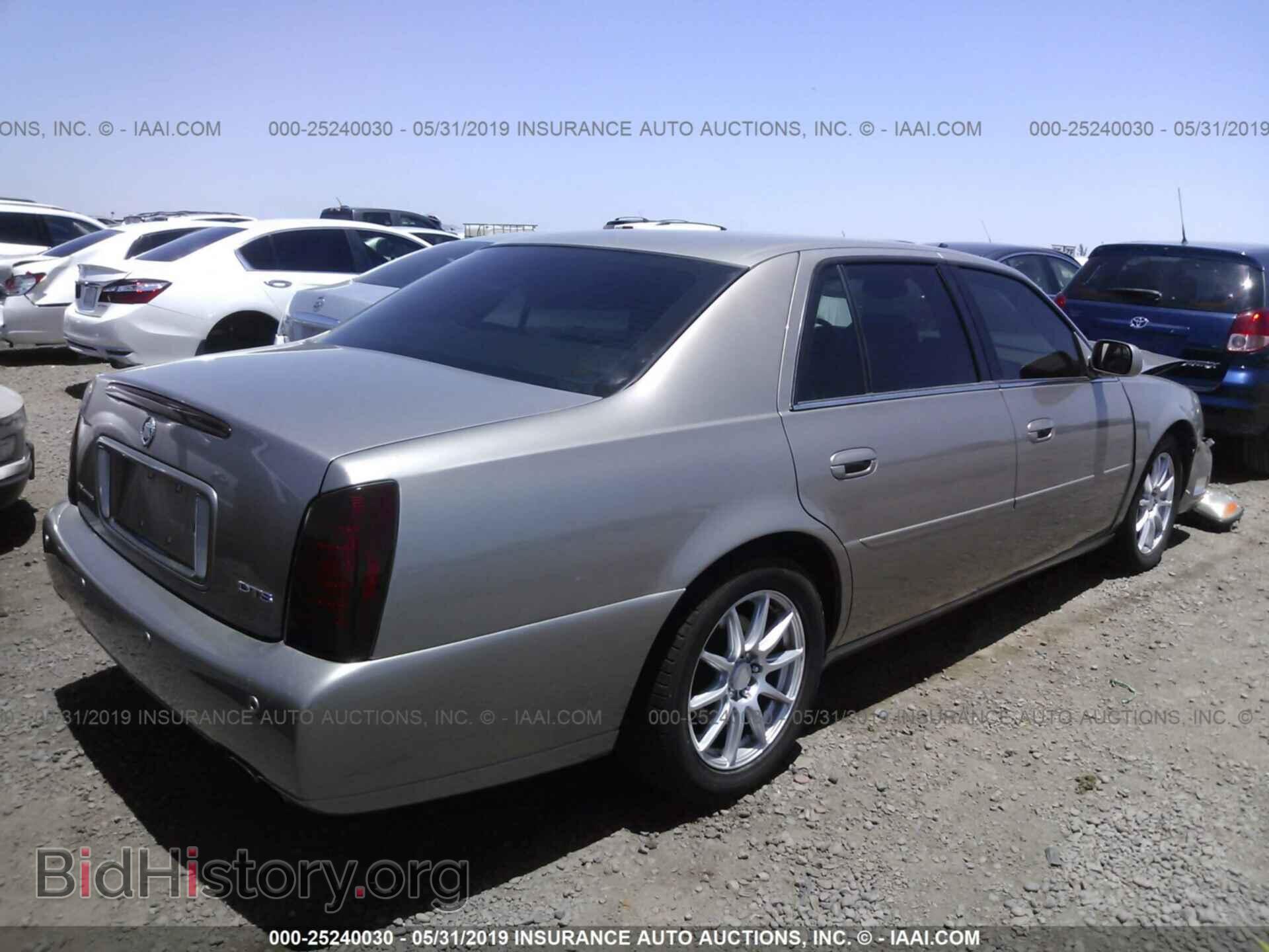 2000 CADILLAC DEVILLE - VIN: 1G6KF5791YU281211 - Фото 4