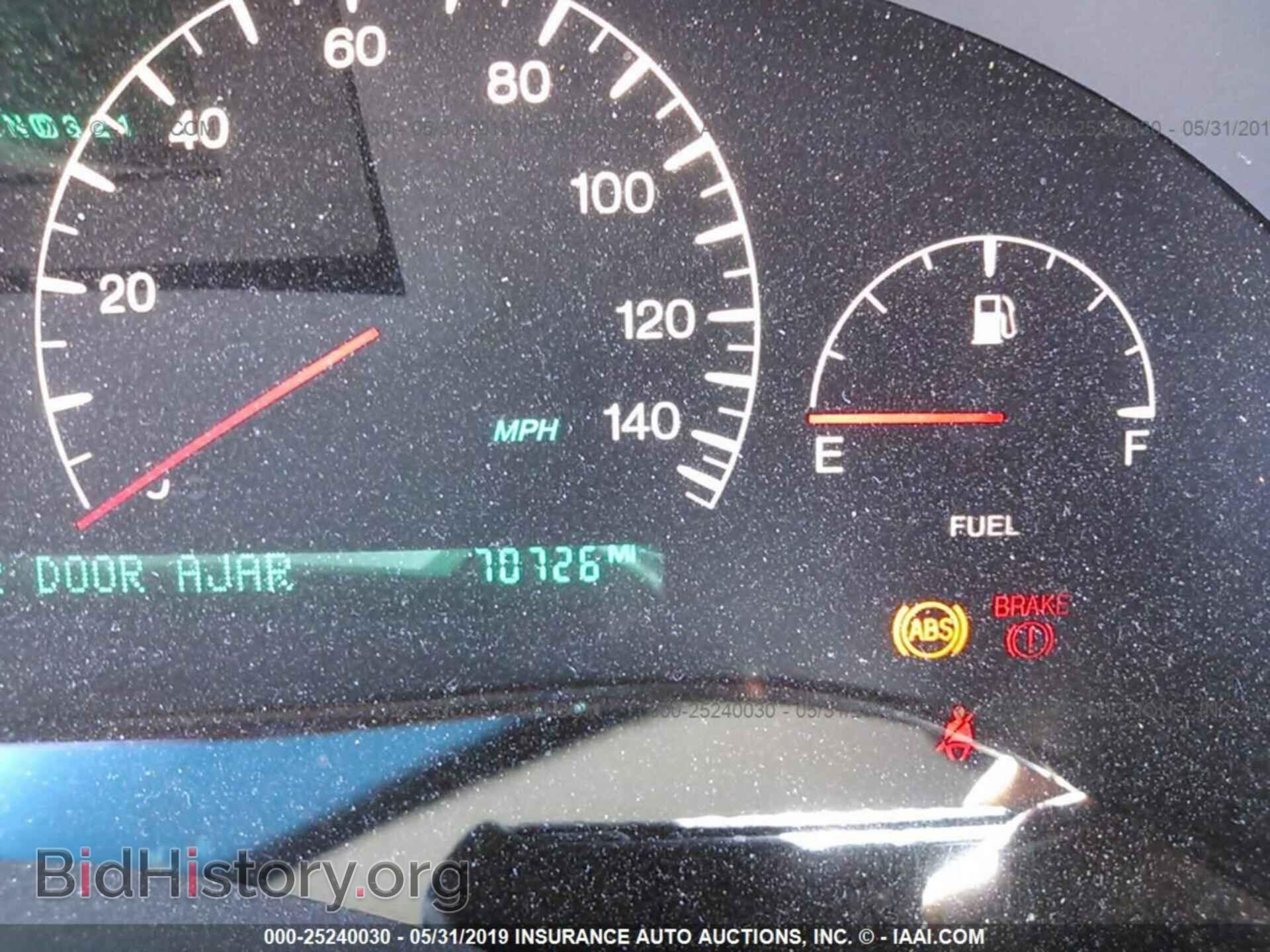 2000 CADILLAC DEVILLE - VIN: 1G6KF5791YU281211 - Фото 7
