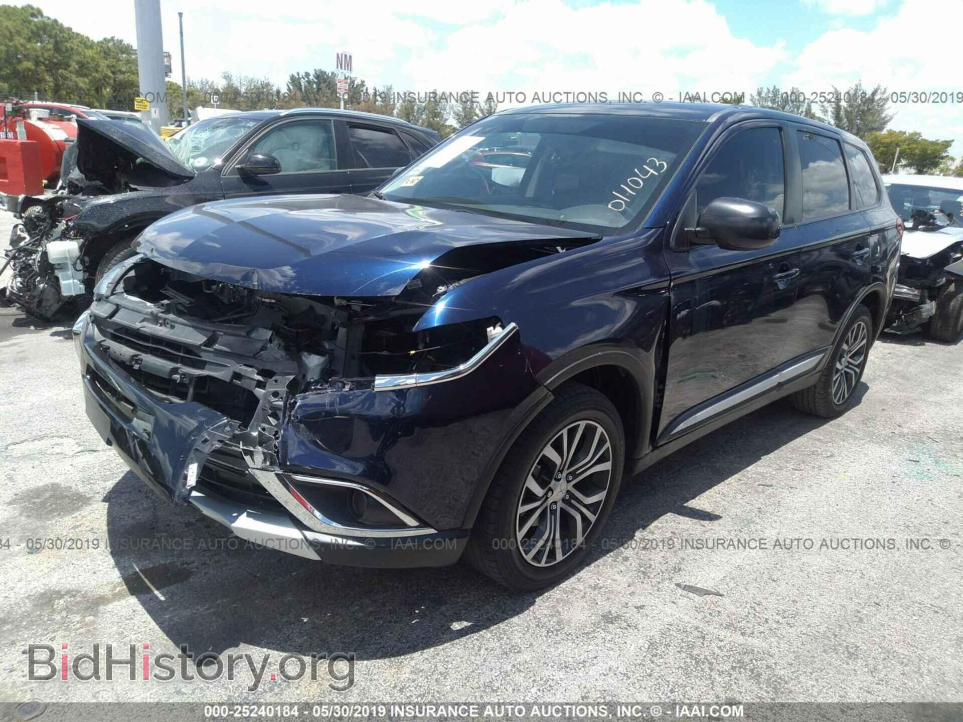 2017 MITSUBISHI OUTLANDER - VIN: JA4AD2A37HZ011043 - Фото 2