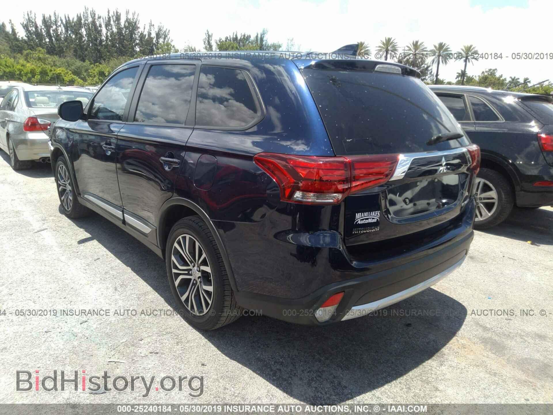 2017 MITSUBISHI OUTLANDER - VIN: JA4AD2A37HZ011043 - Фото 3