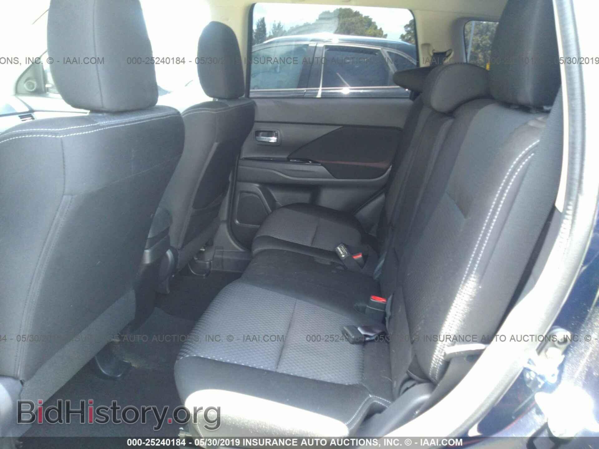 2017 MITSUBISHI OUTLANDER - VIN: JA4AD2A37HZ011043 - Фото 8