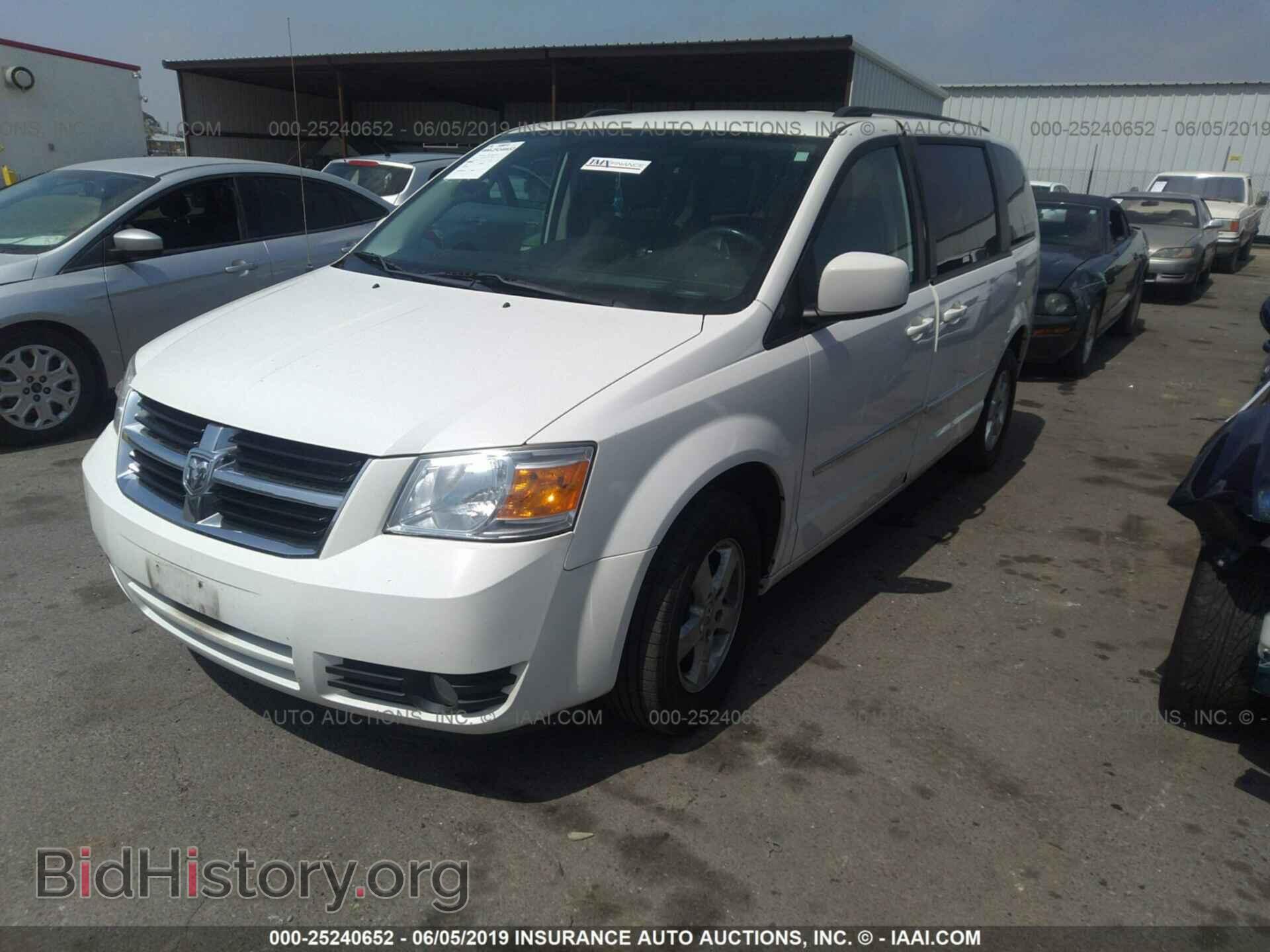 2010 DODGE GRAND CARAVAN - VIN: 2D4RN5D18AR367456 - Фото 2