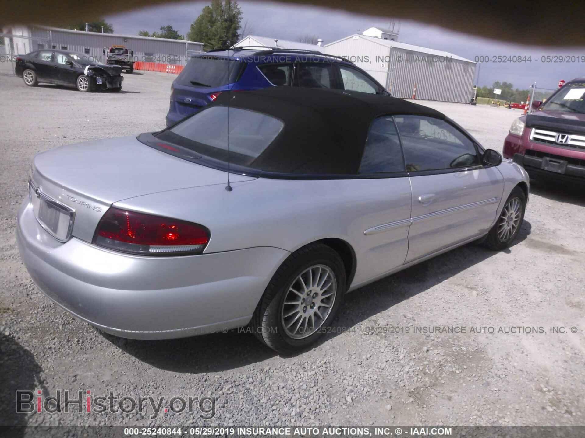 2004 CHRYSLER SEBRING - VIN: 1C3EL55R44N360290 - Фото 4