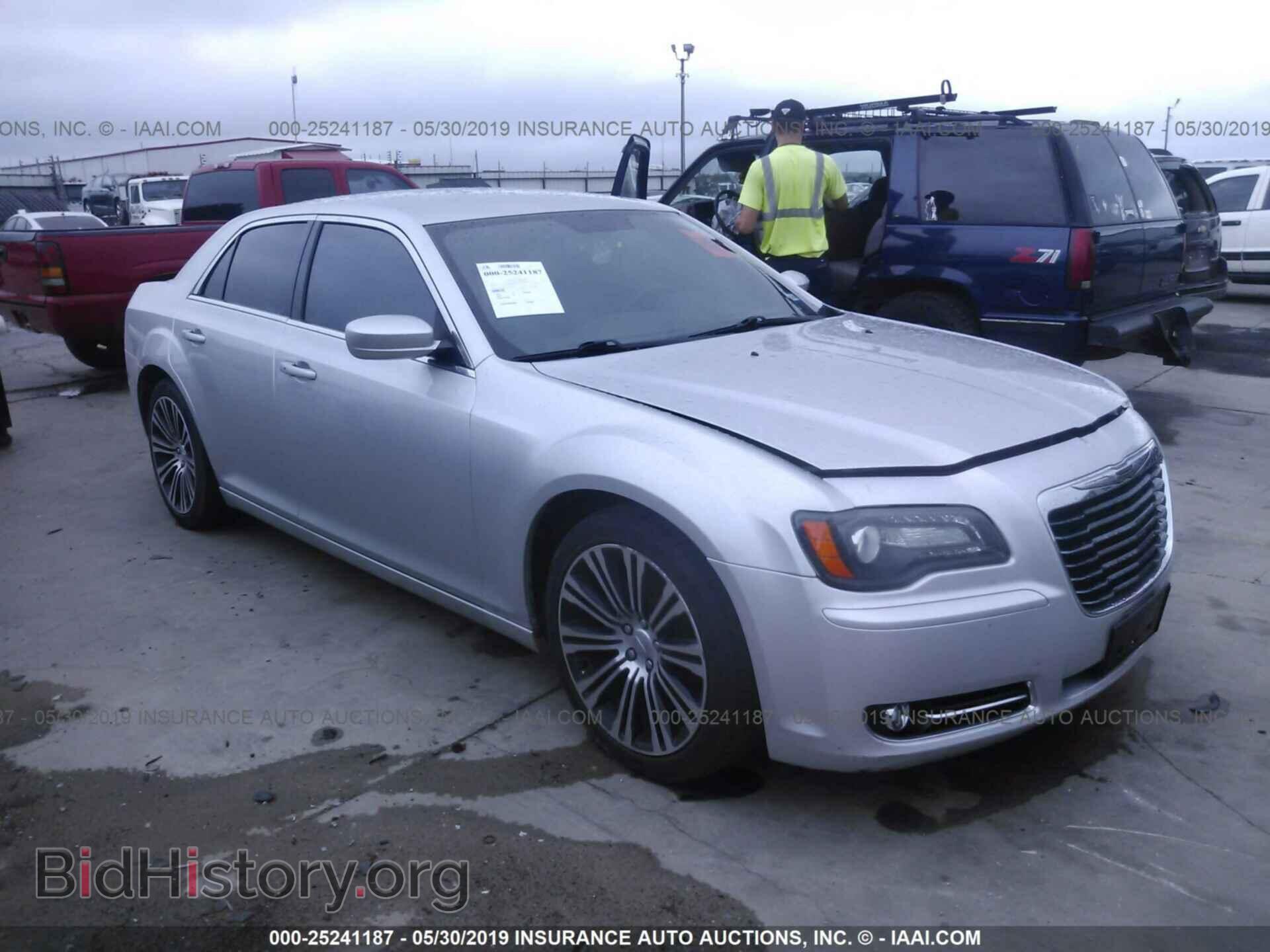 Photo 2C3CCABGXCH279689 - CHRYSLER 300 2012