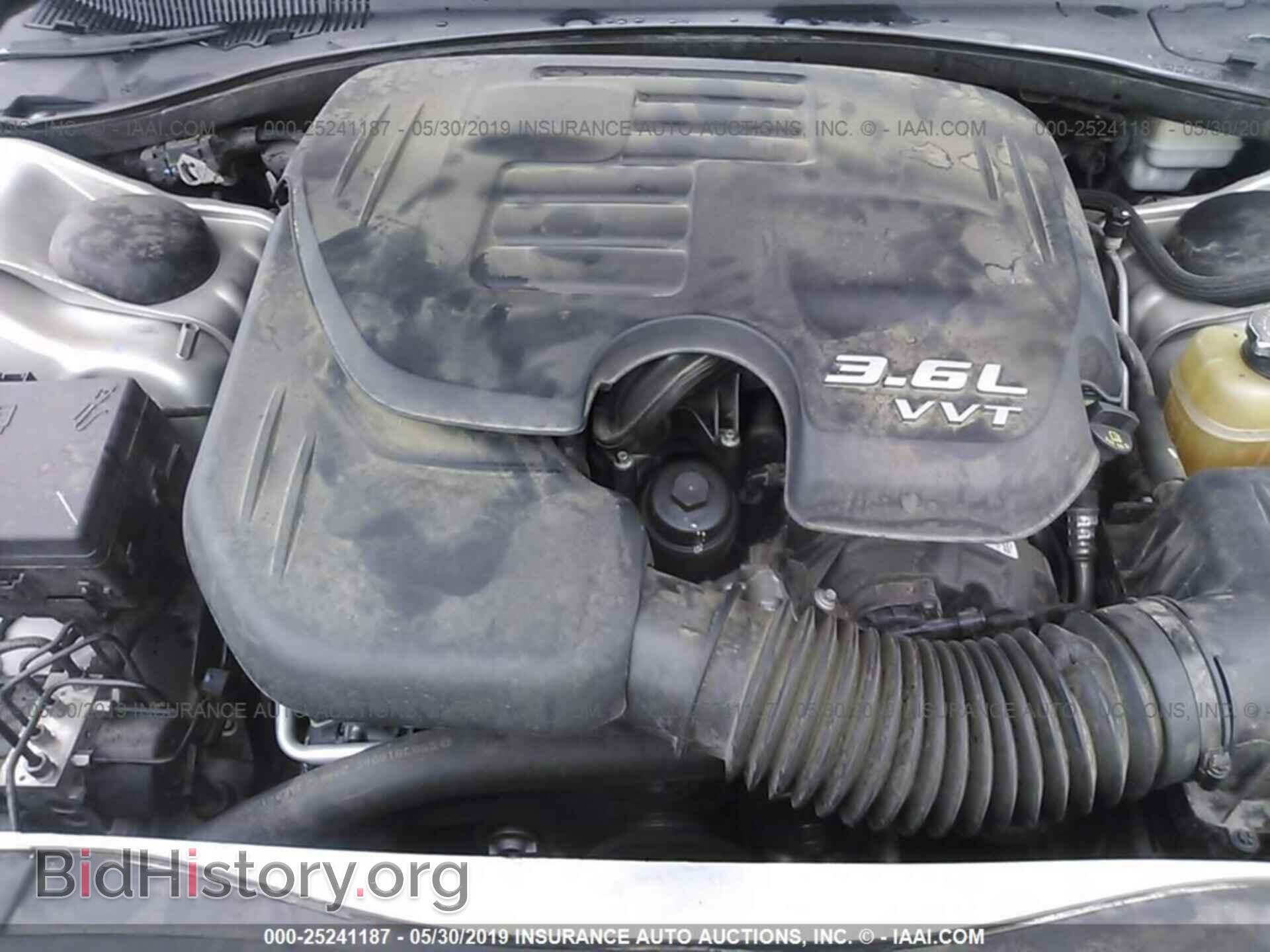 2012 CHRYSLER 300 - VIN: 2C3CCABGXCH279689 - Photo 10