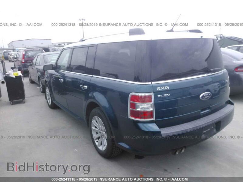 2011 Ford FLEX (VIN 2FMGK5CC4BBD17532) — photo 3 of 10