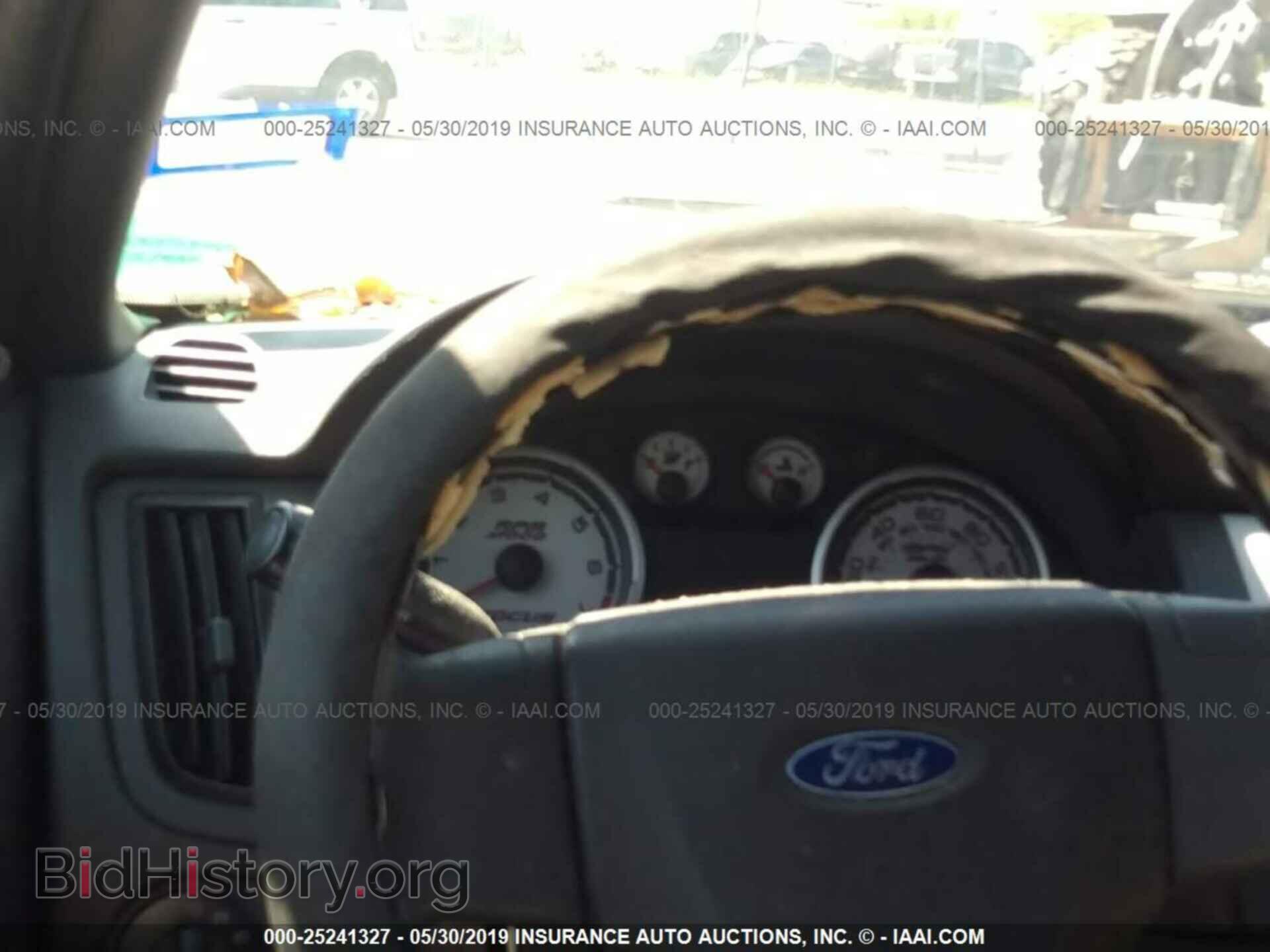 2009 FORD FOCUS - VIN: 1FAHP35N09W217374 - Фото 7
