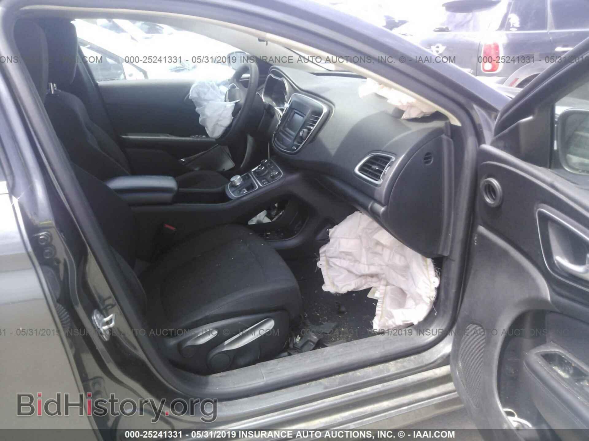 2016 CHRYSLER 200 - VIN: 1C3CCCAB1GN140906 - Фото 5