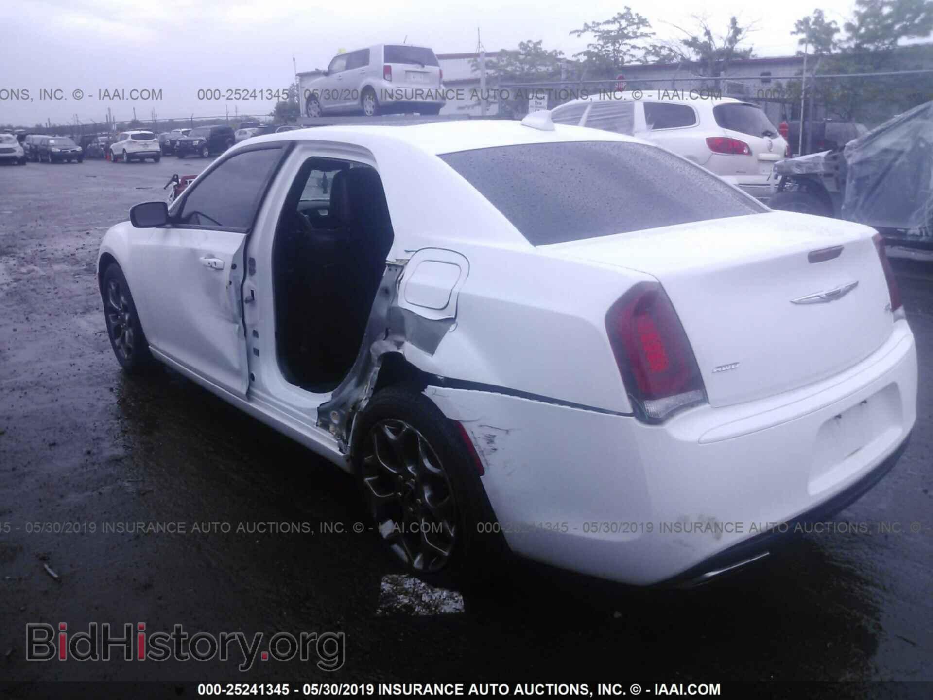 2016 CHRYSLER 300 - VIN: 2C3CCAGG2GH182940 - Photo 6