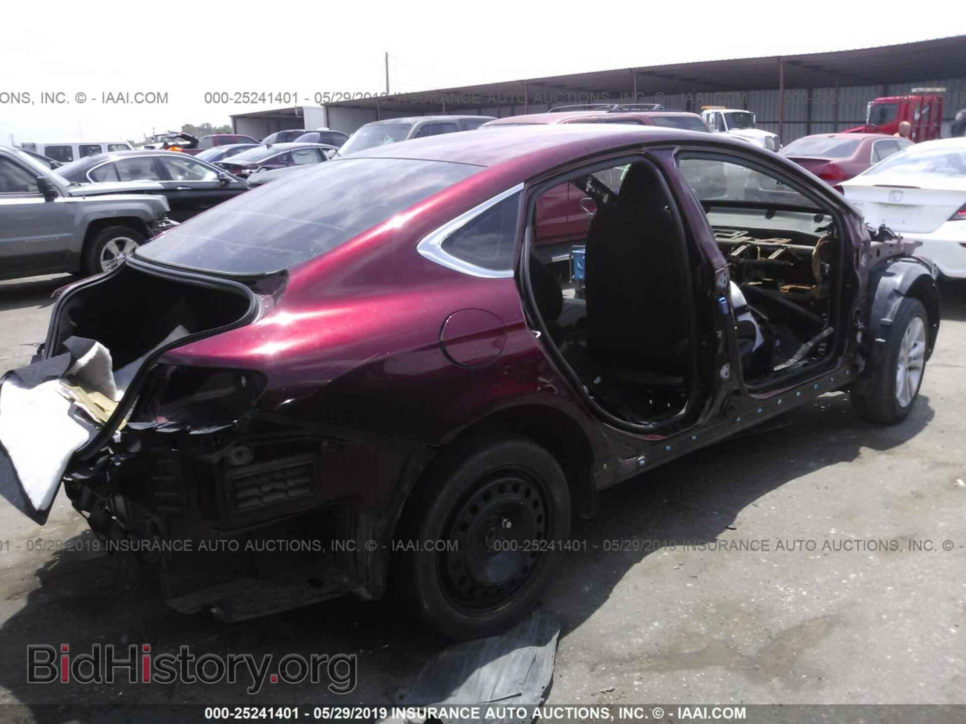 2015 CHRYSLER 200 - VIN: 1C3CCCAB1FN738301 - Фото 4