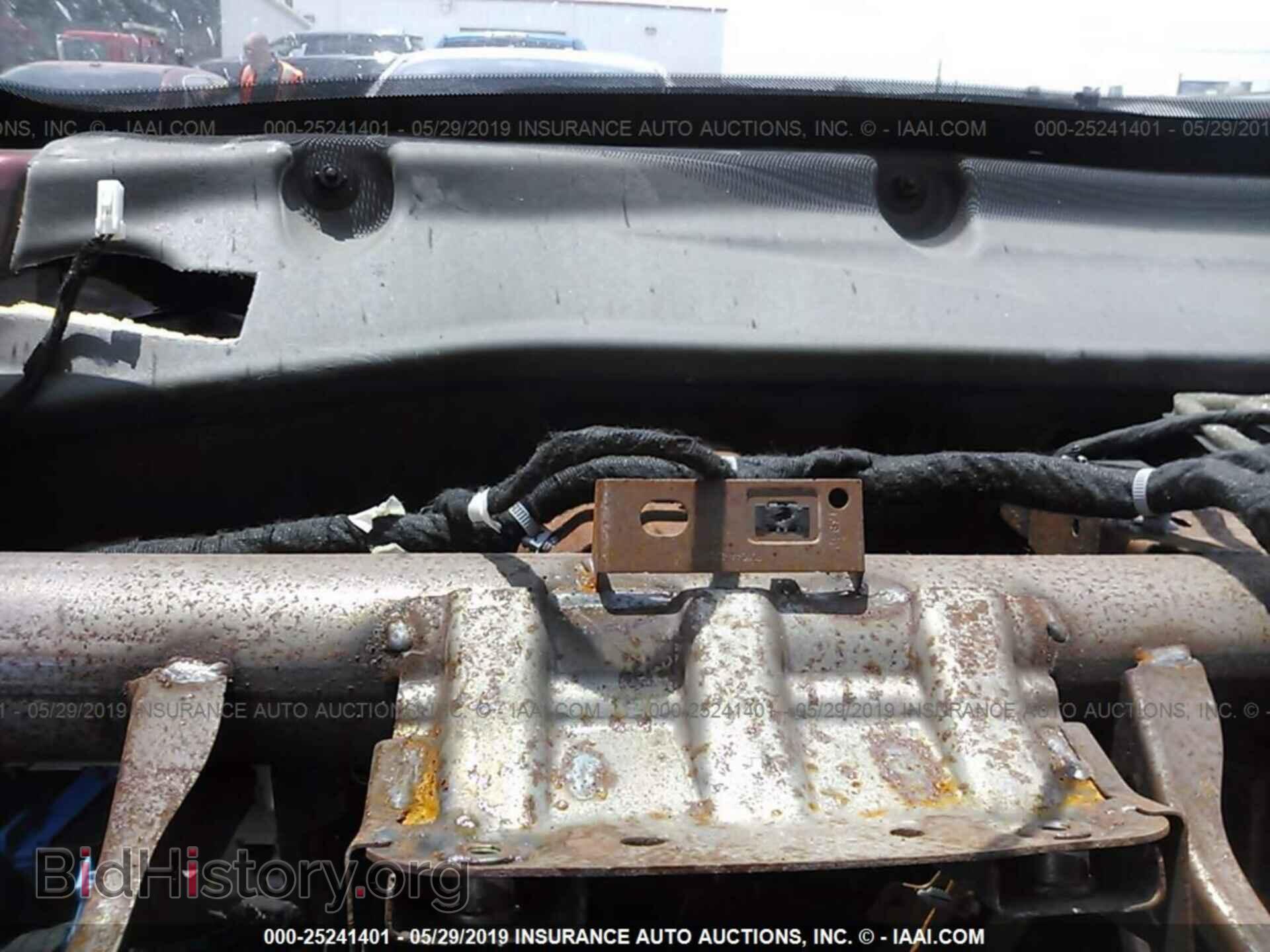 2015 CHRYSLER 200 - VIN: 1C3CCCAB1FN738301 - Фото 7